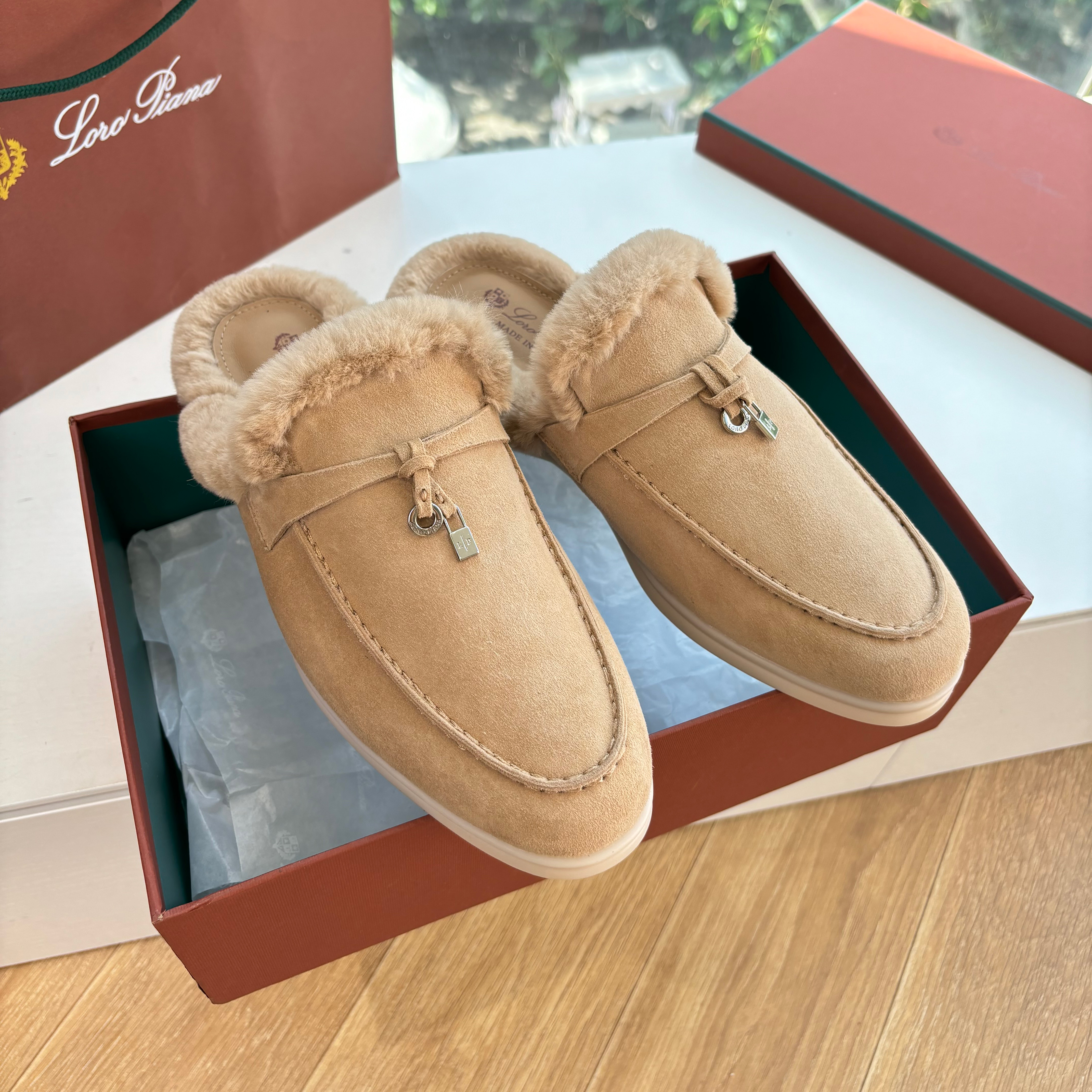 NIGO Loro Piana Women's Autumn/Winter Fashion Casual Suede Round Toe Flat Loafers With Exposed Heels Shoes #nigo78312