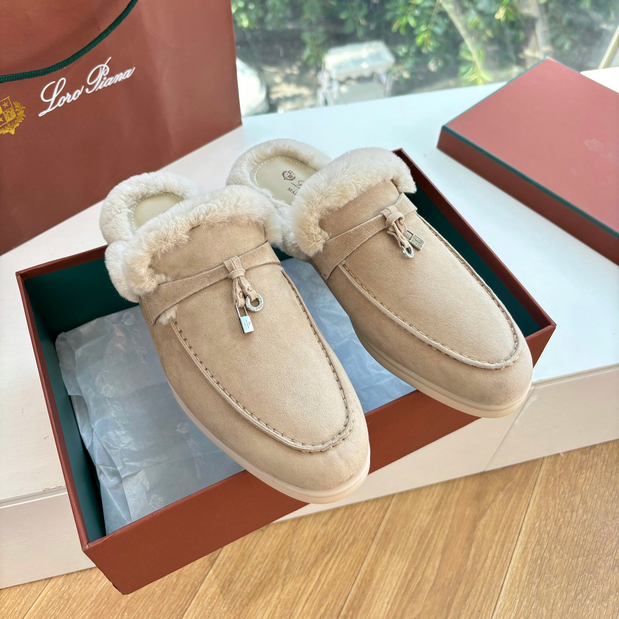 NIGO Loro Piana Women's Autumn/Winter Fashion Casual Suede Round Toe Flat Loafers With Exposed Heels Shoes #nigo78312