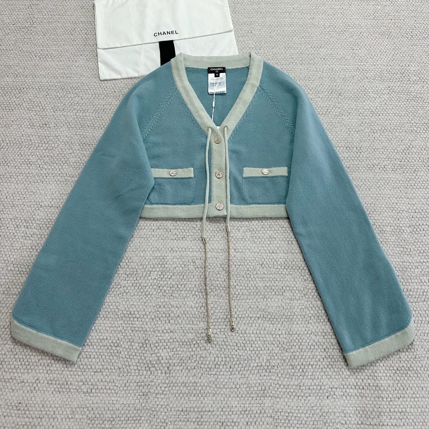 NIGO Chanel Women's Spring/Autumn Color-Block Single-Breasted Short-Sleeved Long-Sleeved Cashmere Knitted Cardigan Casual Logo Button Multi-Pocket Half-Skirt Ngvp #nigo2282