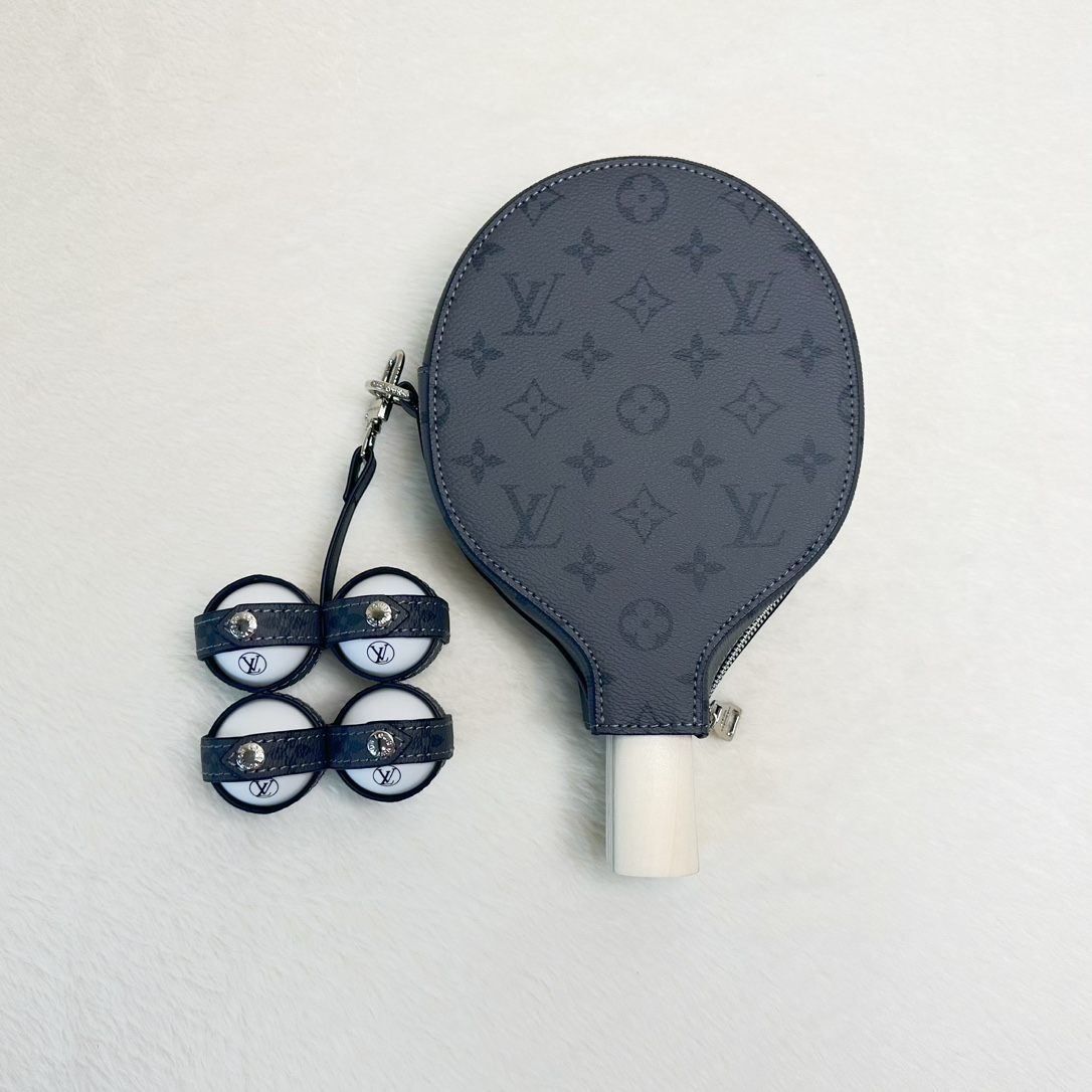 NIGO Louis Vuitton Men's And Women's Solid Color Vintage Portable Zippered Table Tennis Racket Bag Set Includes One Racket Cover, One Ball Cover, One Pair Of Solid Wood Rackets, Four Table Tennis Balls, And A Gift Box Accessories #nigo81486