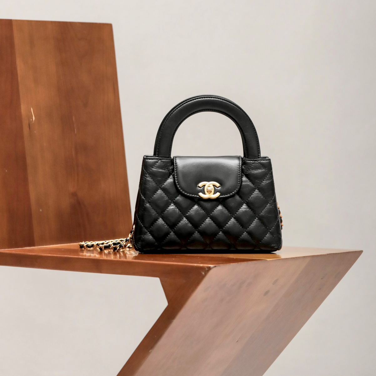 NIGO Chanel Women's Fashion Classic Leather Chain Shoulder Strap Handle Gold Label Logo Handbag Crossbody Bag Bags AS4416-B14296-NR651 #nigo78357