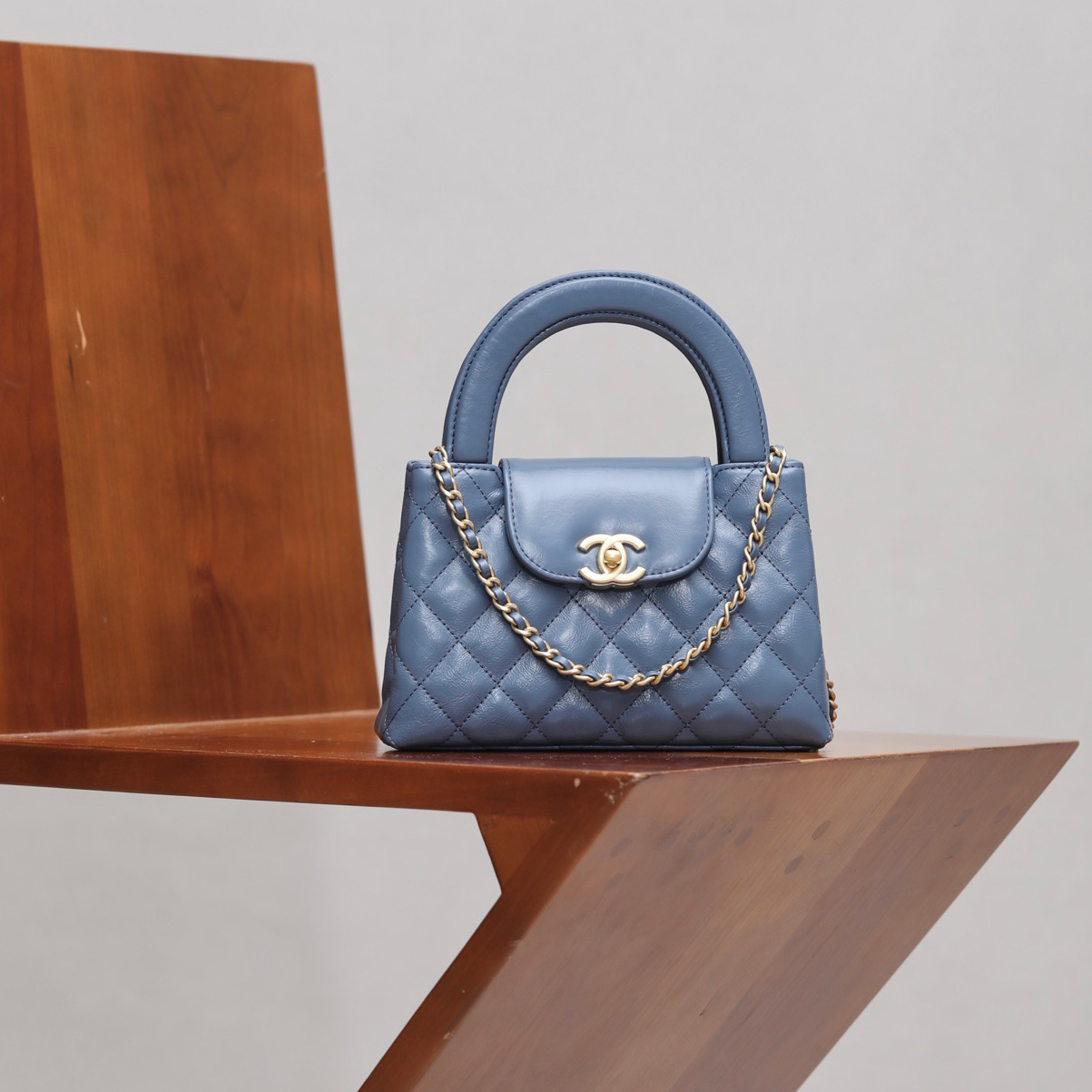 NIGO Chanel Women's Fashion Classic Leather Chain Shoulder Strap Handle Gold Label Logo Handbag Crossbody Bag Bags AS4416-B14296-NR651 #nigo78357