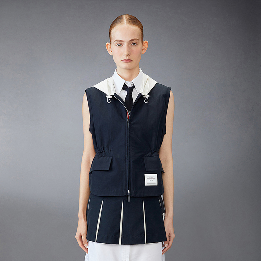 L NIGO Women's Spring/Summer Drawstring Color-Block Sleeveless Zipper Hooded Vest And Casual Pleated Mini Skirt