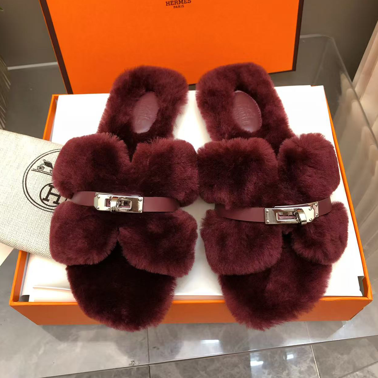 NIGO Hermes Women's Spring, Summer, And Fall Solid Color Wool And Leather Slip-On Flat Casual Shoes #nigo81516