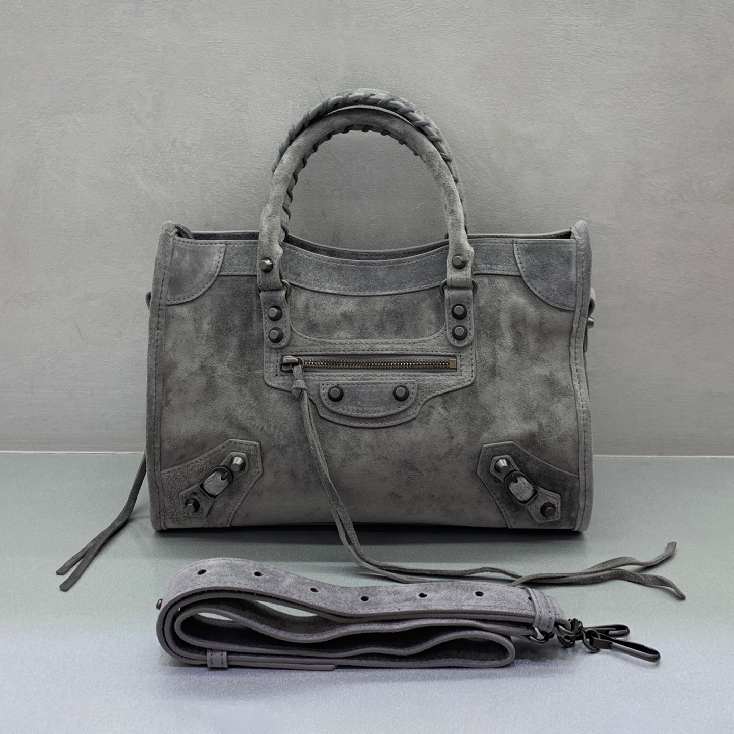 NIGO Balenciaga Women's Le City Medium Handbag Solid Color Woven Handle Leather Crossbody Shoulder Bag Bags 8114422AB2A2533 #nigo81497