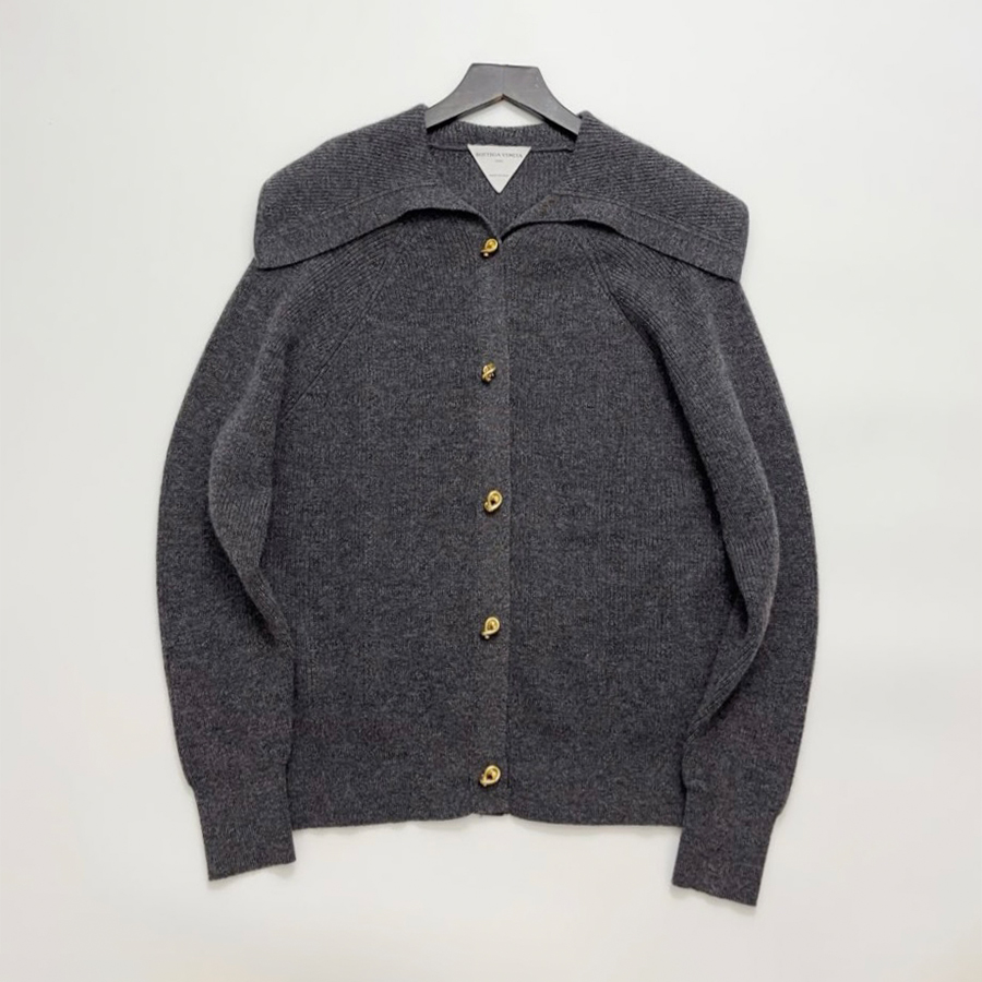 NIGO Bottega Veneta Women's Solid-Color Lapel Loose-Fit Long-Sleeved Single-Breasted Cashmere Knit Cardigan Sweater For Spring, Autumn, And Winter Ngvp #nigo2313