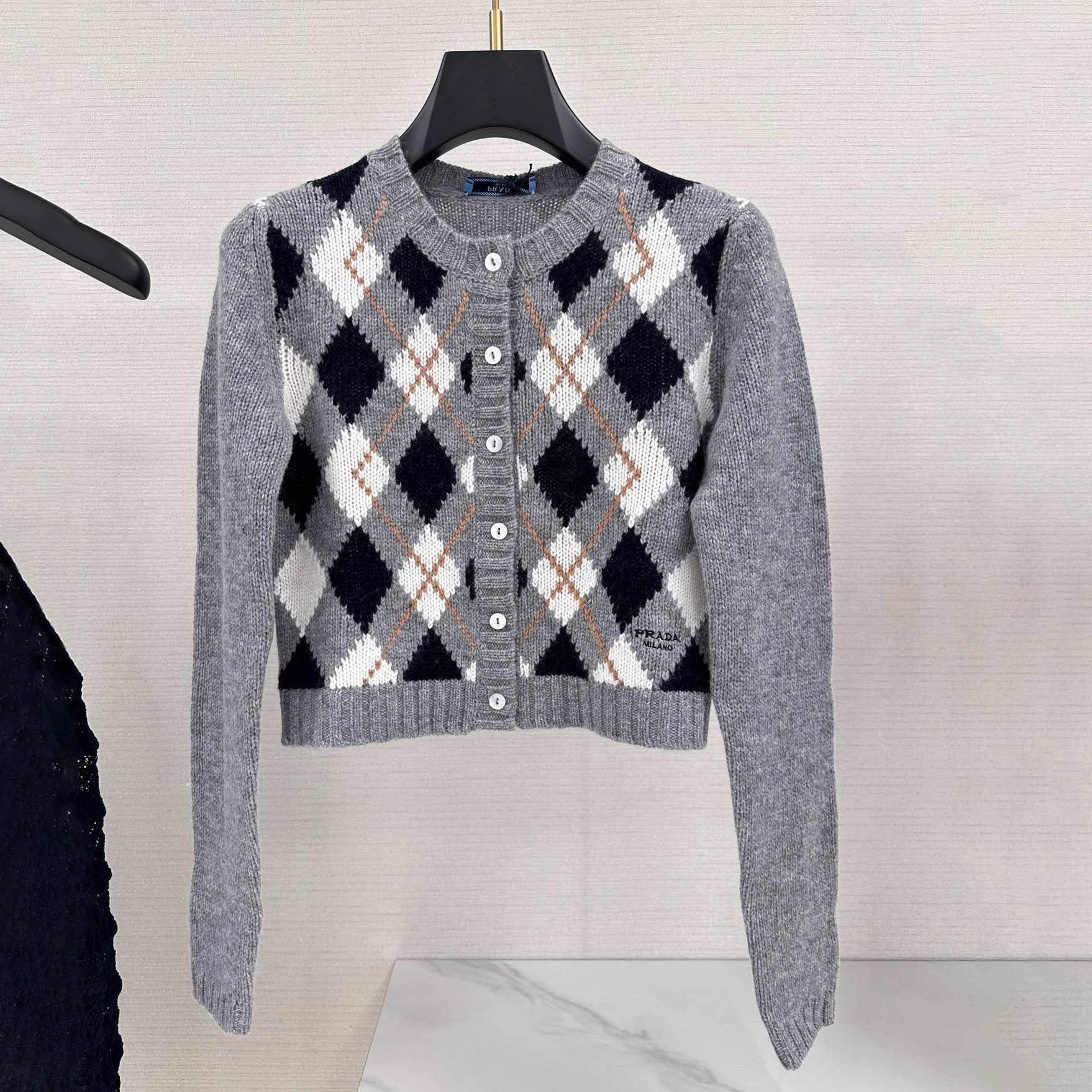 NIGO Prada Women's Spring/fall Fashion Casual Crew Neck Single-button Diamond Pattern Long-sleeve Cardigan #nigo78467