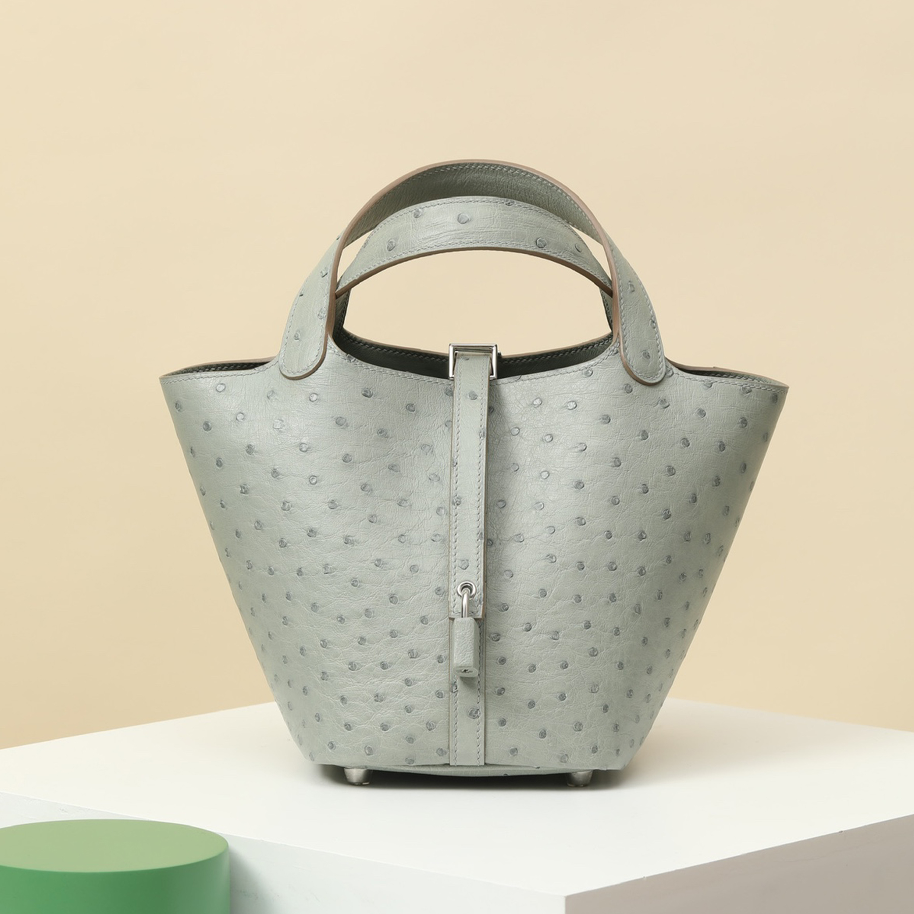 NIGO Hermes Picotin Lock CL18 Silver Buckle Ostrich Leather 80 Pearl Gray Cabbage Basket Bucket Bag Tote Women's Elegant Banquet Bags Ngvp #nigo2431