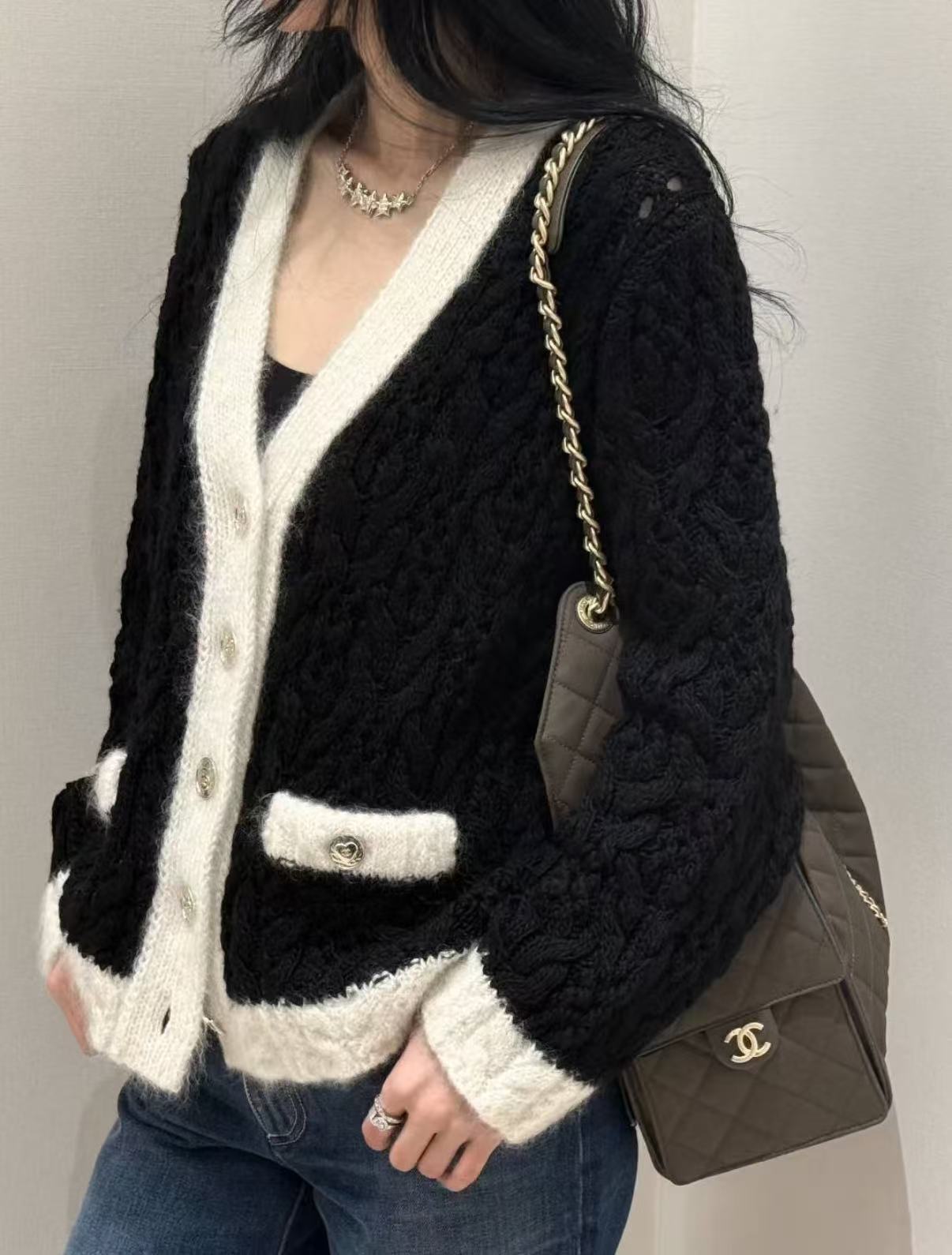 NIGO Chanel Women's Fall/Winter Wool And Mohair Blend Color-Block Single-Breasted V-Neck Long-Sleeve Knit Cardigan Ngvp #nigo2334