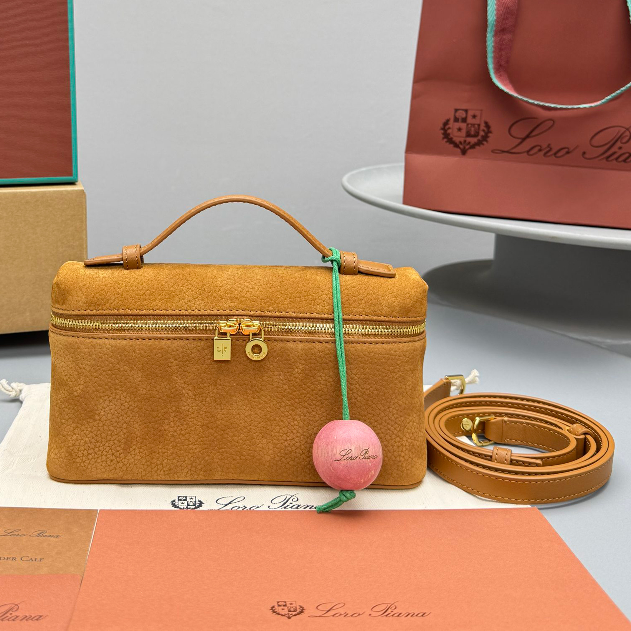 NIGO Loro Piana Women's Extra Pocket L19 Clutch Solid-Color Grained Zipper-Closure Cowhide Shoulder Crossbody Bag Bags FAP6658 #nigo81533