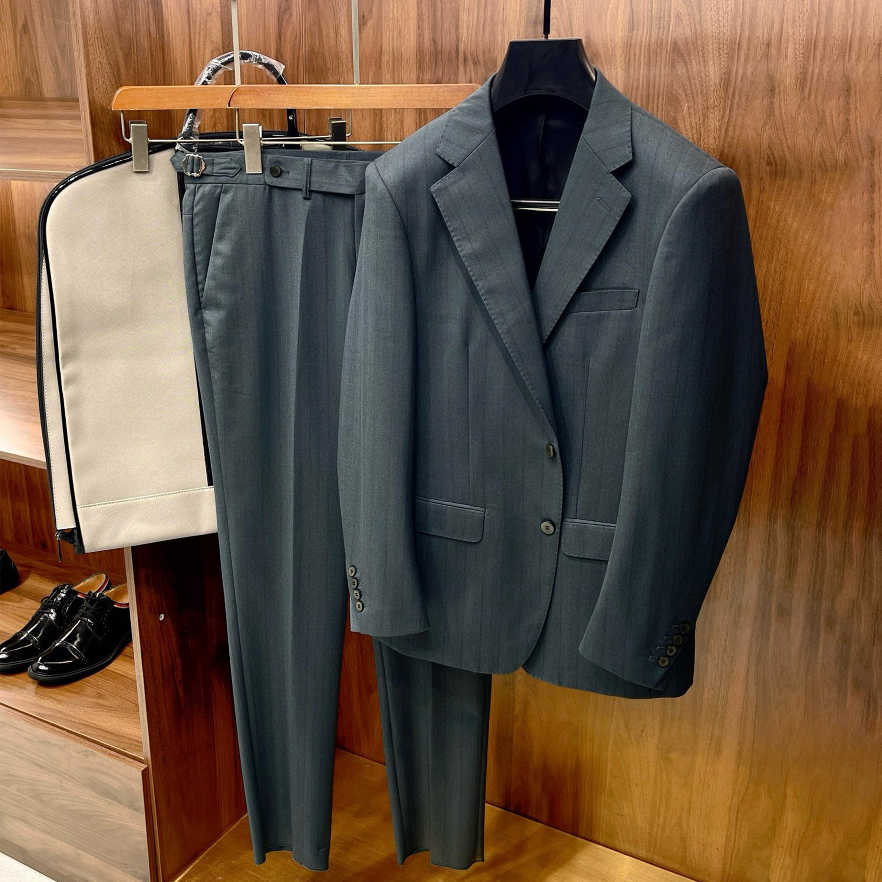 NIGO Louis Vuitton Men's Fall And Winter Business High-end Tide Wool Blazer Tops Wedding Suit Casual Pants Dark Stripe Suit Set Suit Set Ngvp #nigo2442