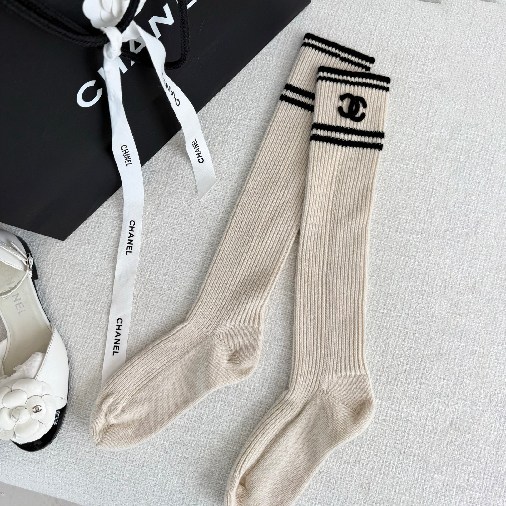 NIGO Chanel Women's Spring/fall Fashion Casual Solid Color Double C Cashmere Knee High Socks  Accessories #nigo78624