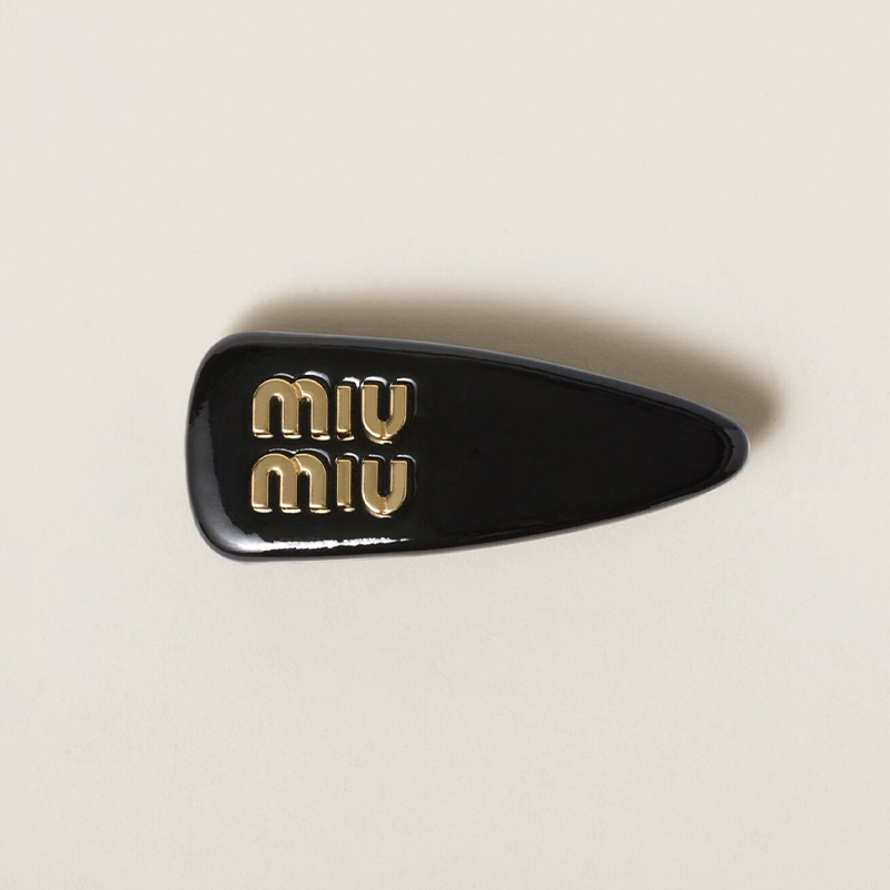 NIGO MiuMiu Women's 3D Logo-Embellished Solid-Color Patent Leather Hair Clip With Velvet Hair Accessory #nigo81551