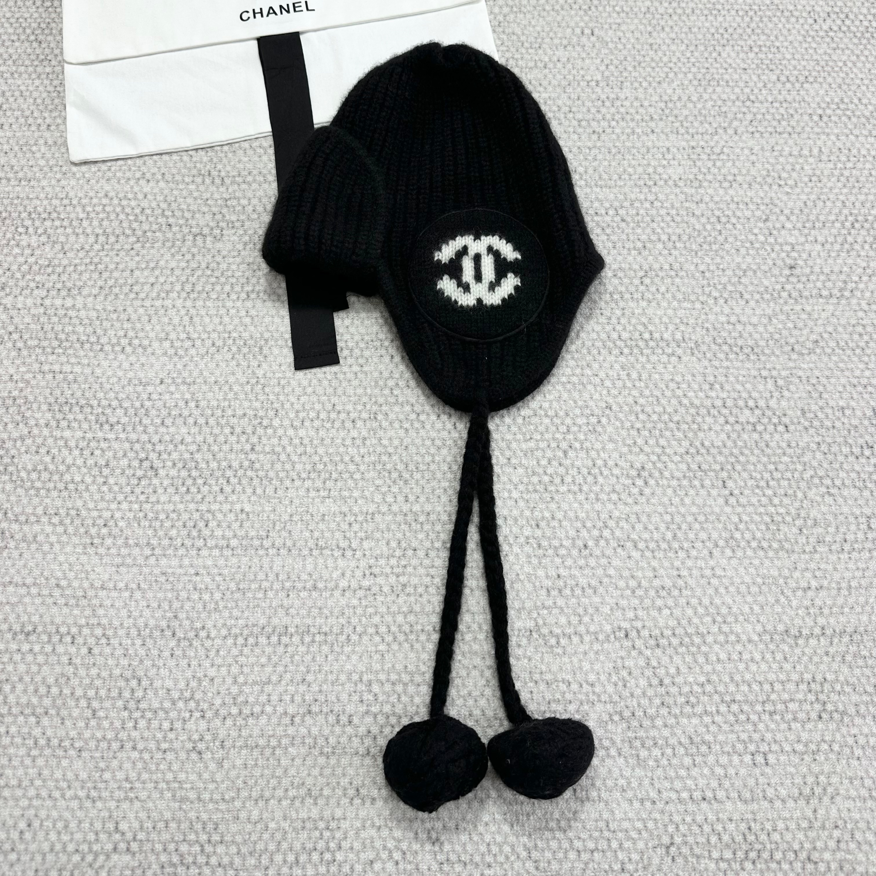 NIGO Chanel Women's Fall/Winter Fashion Casual Solid Color Double C Knit Pom Pom Hat Hat Accessories #nigo78629
