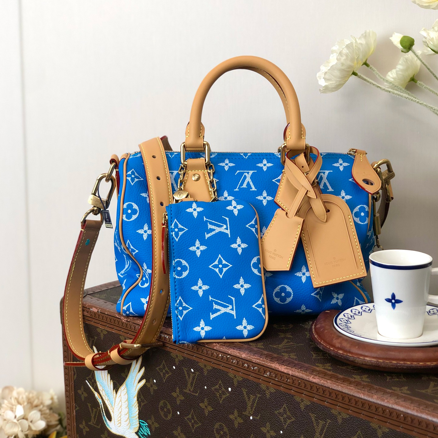 NIGO Louis Vuitton Women's Fashion Classic Sapphire Blue Logo Zipper Closure Leather Shoulder Bag Handbags In Small Medium And Large Sizes Crossbody Bag Bags #nigo78656