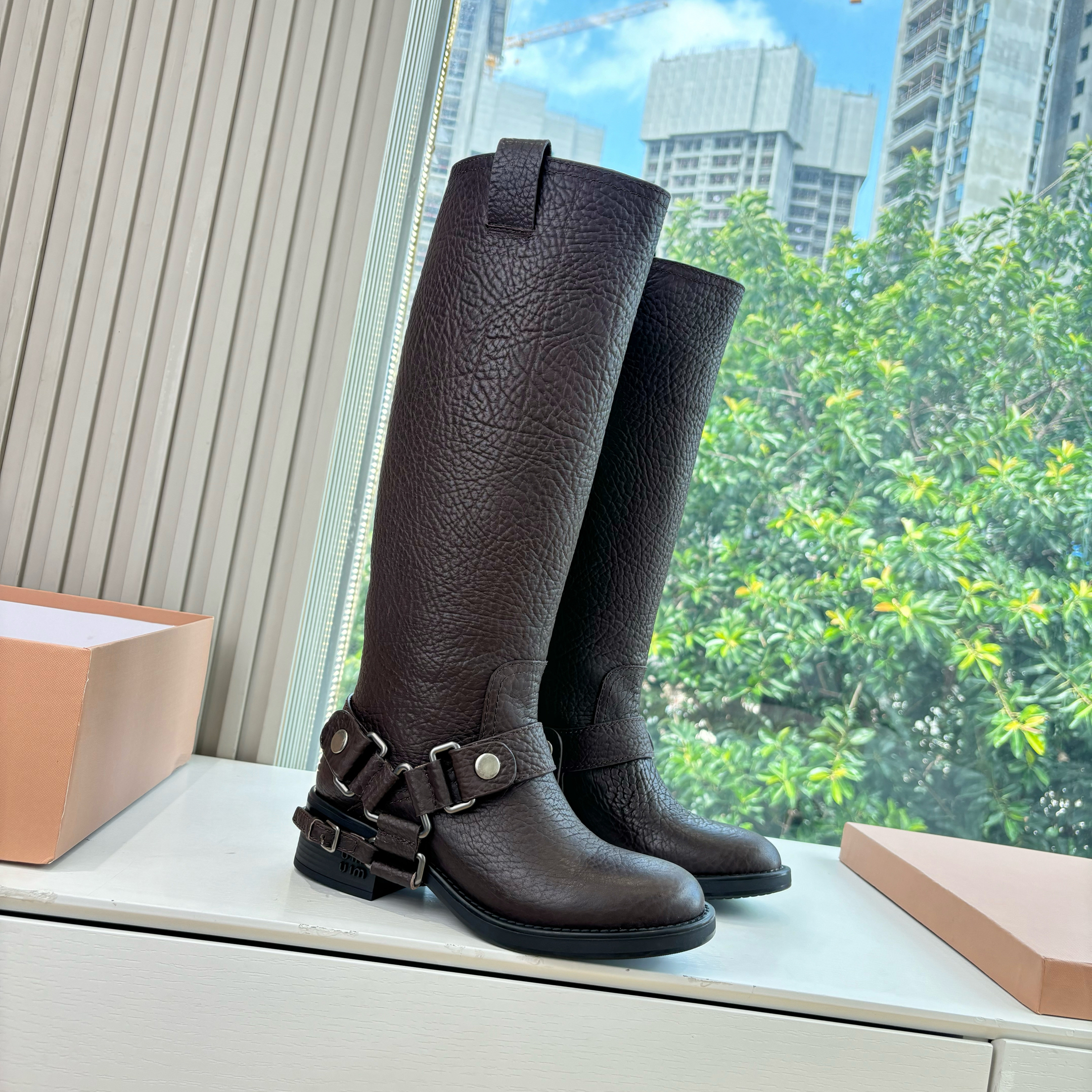 NIGO MiuMiu Women's Fall/Winter Classic Solid-Color Leather Biker-Style Long Boots Retro Rider Long Boots Shoes #nigo78721