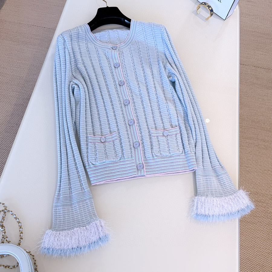 NIGO Chanel Women's Spring/Fall Color-Block Fringe-Hem Cashmere-Cotton Blend Crewneck Single-Button Long-Sleeve Knit Cardigan High-Street Stretch Short-Length Skirt Ngvp #nigo2338