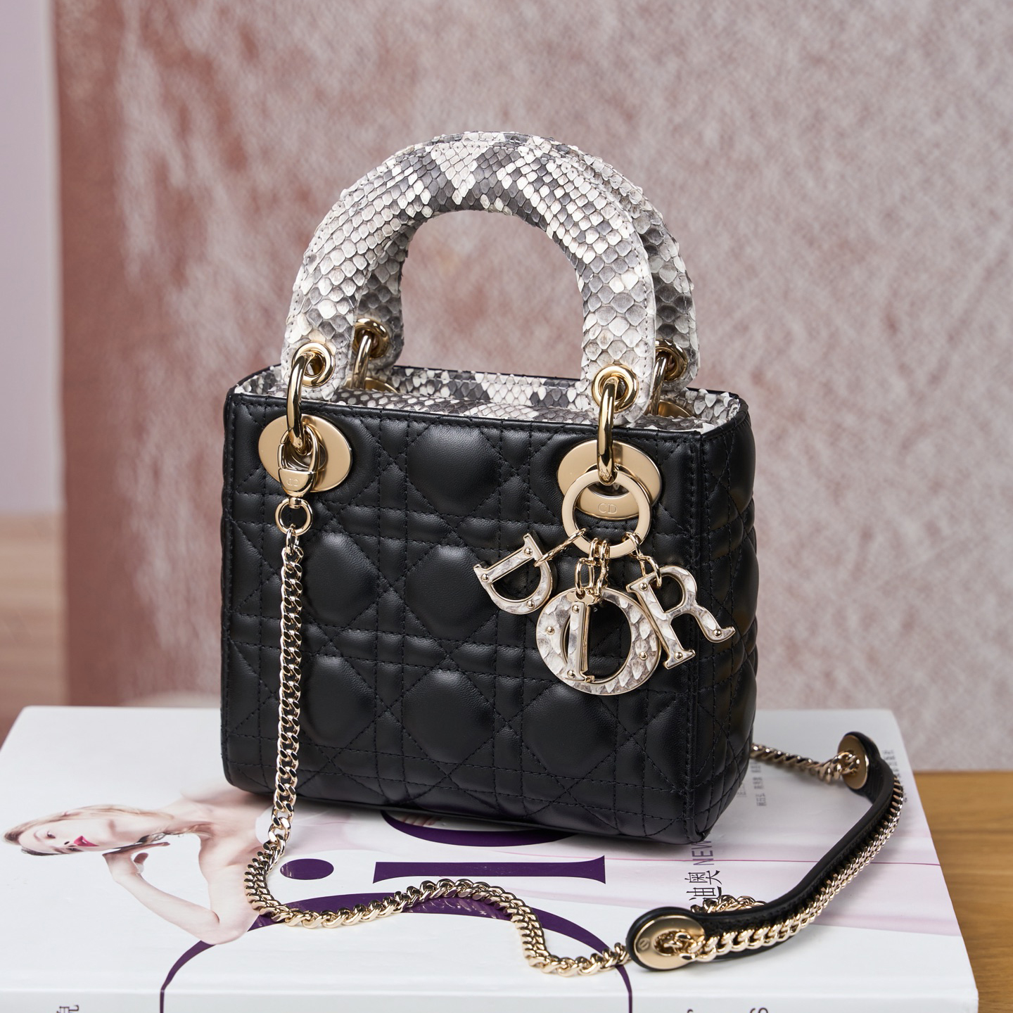 NIGO Dior Women's Fashion Classic Logo Badge Decorated Leather Chain Handbag Tote Shoulder Bag Bags #nigo78757