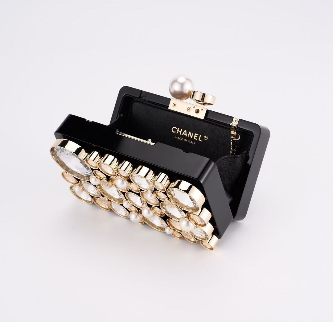 NIGO Chanel Women's Logo Diamond Box-Style Handbag Fashion Solid-Color Shoulder Bag Evening Clutch Bag Bags AS5874-B22465-U4633 #nigo81559