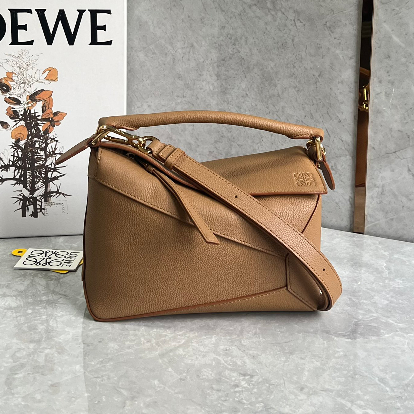 NIGO Loewe Women's Fashion Classic Solid-Color Grained Cowhide Small Shoulder Bag Handbag Crossbody Bag Bags #nigo78824