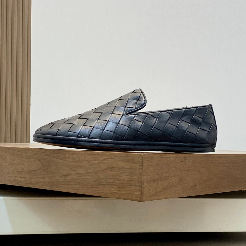 NIGO Bottega Veneta Men's and Women's Spring/Fall Fashion Casual Round Toe Slip On Leather Hand-Woven Oxford Shoes Shoes #nigo78859