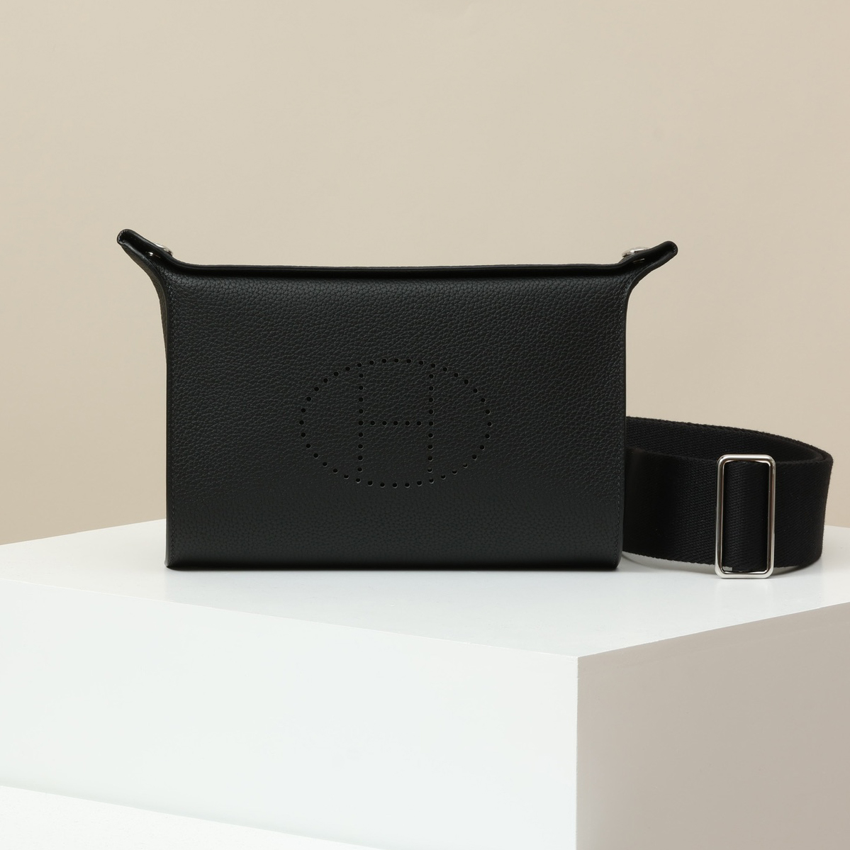 NIGO Hermès Videpoches Men's and Women's Fashion Classic Solid Color Leather Adjustable Canvas Strap Shoulder Bag Crossbody Bag Messenger Bag Bags H084283CKAC #nigo78918