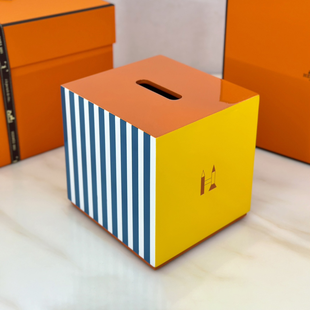 NIGO Hermes Classic Fashion Color Blocked Square Tissue Box With Carved Herringbone Pattern Bag Bags #nigo78973