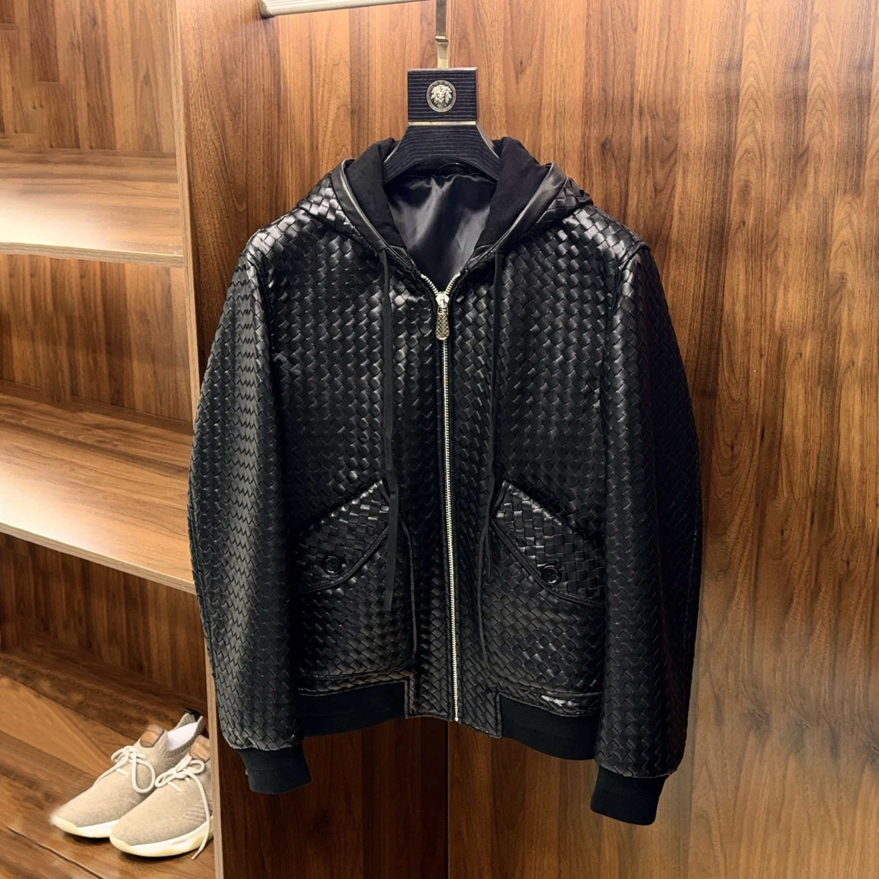 NIGO Bottega Veneta Men's And Women's Spring/Fall Fashion Casual Solid Color Hooded Zipper Shearling Hand Knitted Hooded Jacket with Large Pockets Leather Jacket Outerwear Jacket #nigo78991