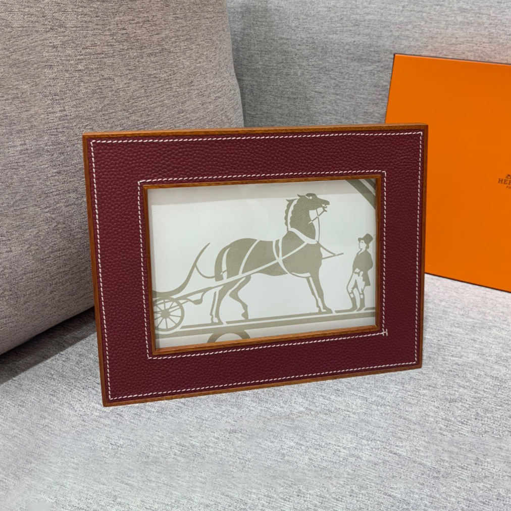 NIGO Hermes Klassische Mode Naturbelassenes Mahagoni-Massivholz Mit glattem Kalbslederrahmen Wohnaccessoire Other  Household items Accessories #nigo79119