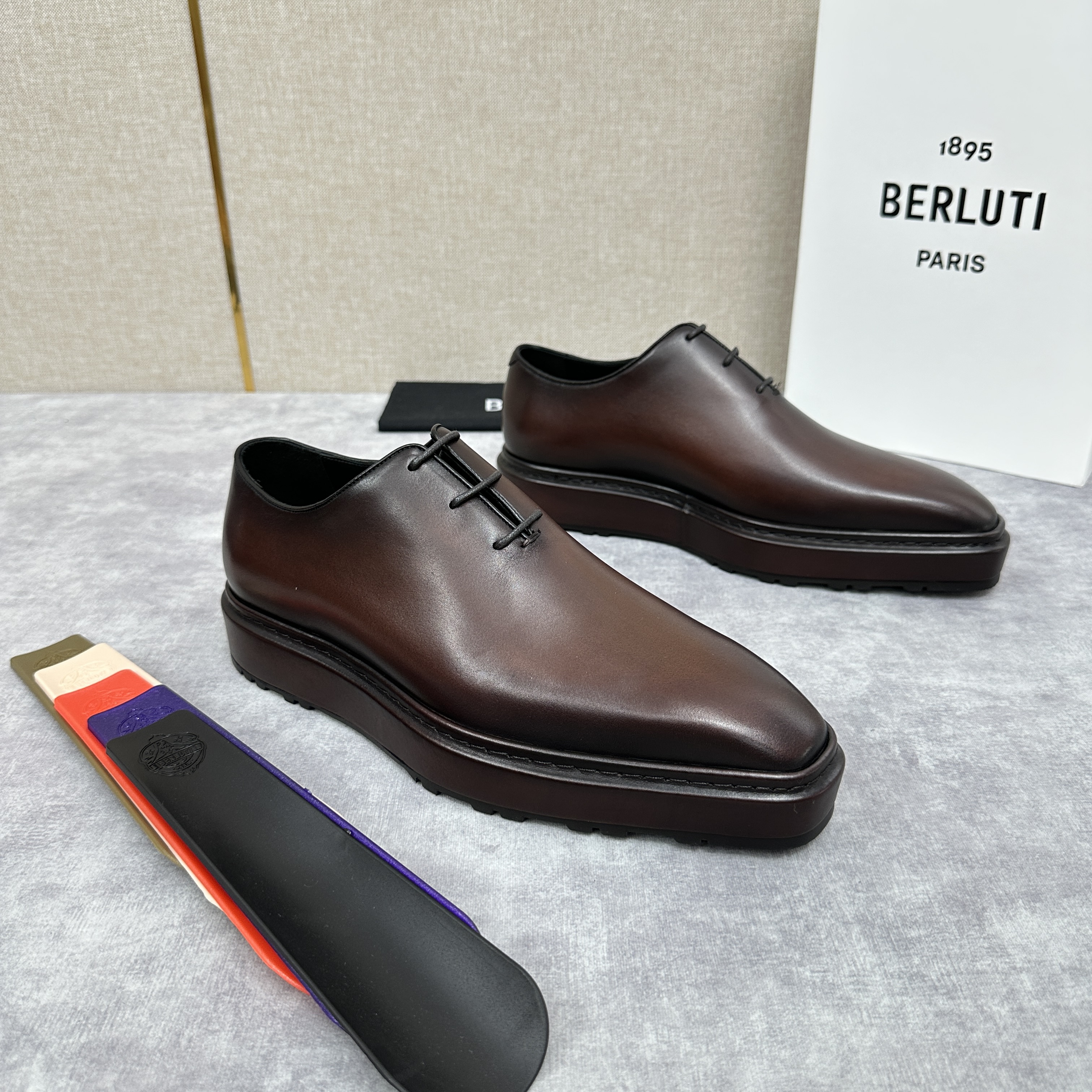 NIGO Berluti Alessandro Altof Men's Fall/Winter Fashion Classic Round Toe Slip On Lace Up Handcrafted Vintage Leather Oxford Shoes #nigo79112