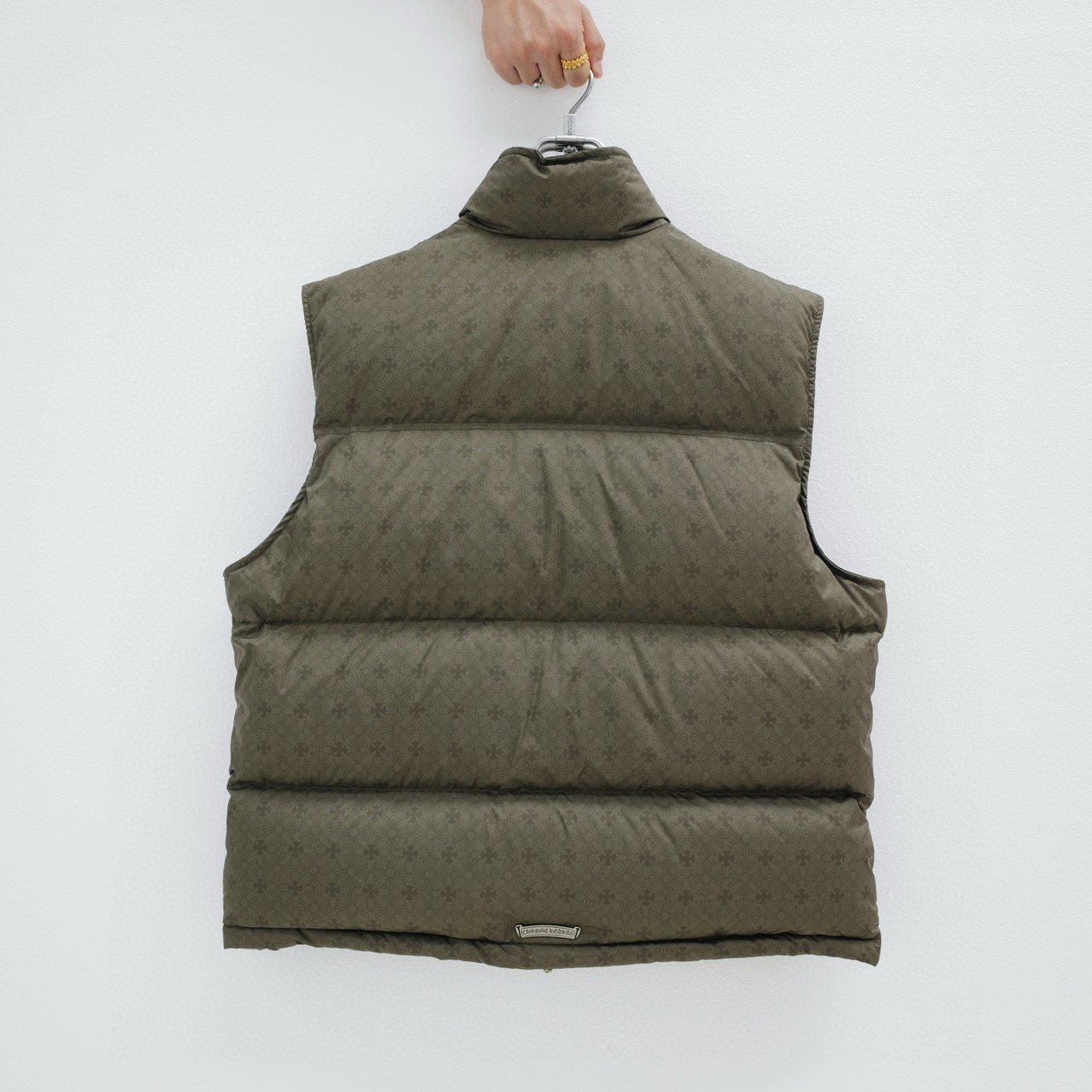 NIGO Chrome Hearts Men's And Women's Fall/Winter Fashion Casual Stand Collar Zipper Single Button Hidden Pattern 925 Sterling Silver Hardware Down Sleeveless Vest #nigo79126