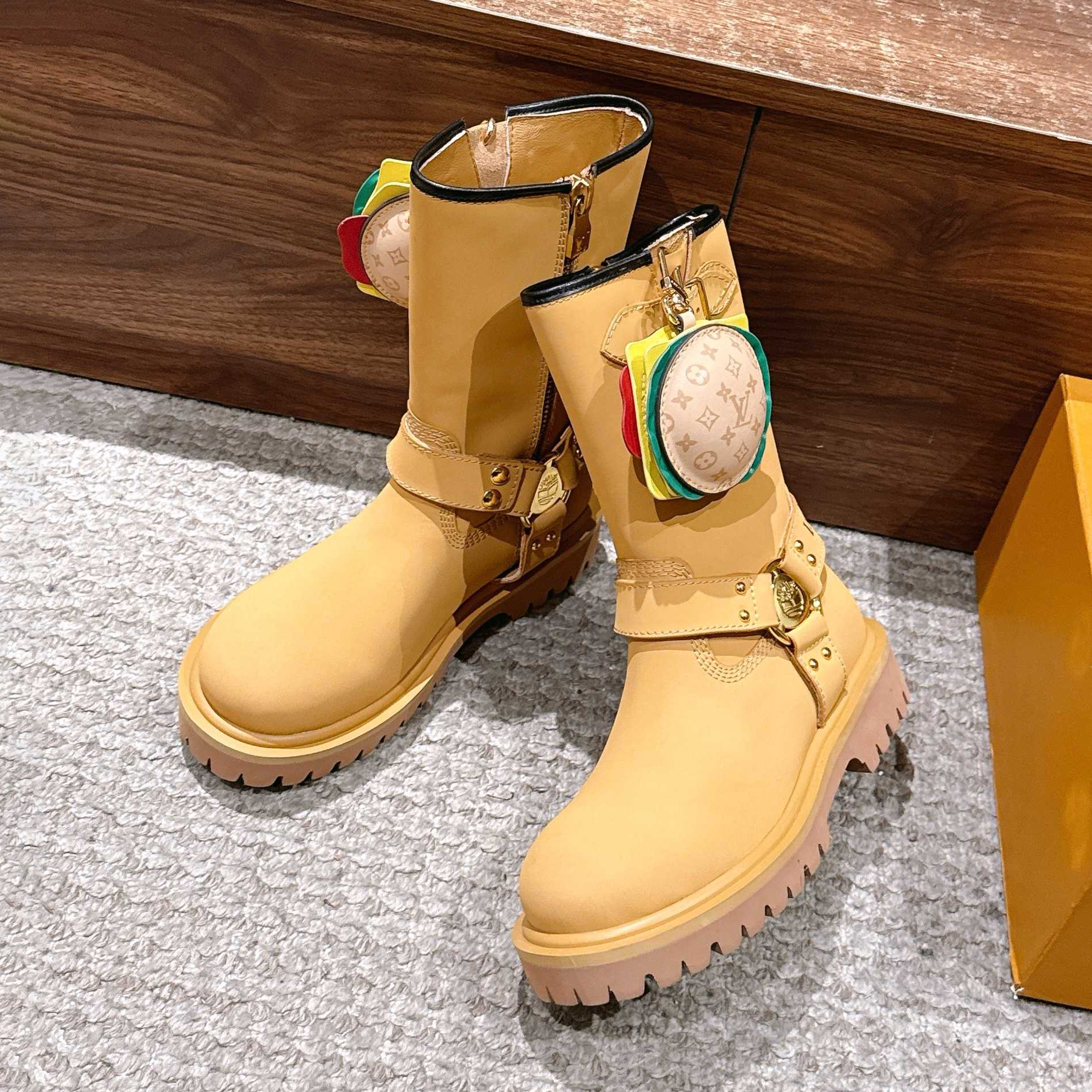 NIGO Louis Vuitton x Timberland Men's & Women's Fall/Winter Fashion Hamburger Bag Detail Leather Lined Sheepskin Solid Color Flat Zipper Casual Mid-Calf Motorcycle Boots Shoes Ngvp #nigo2534
