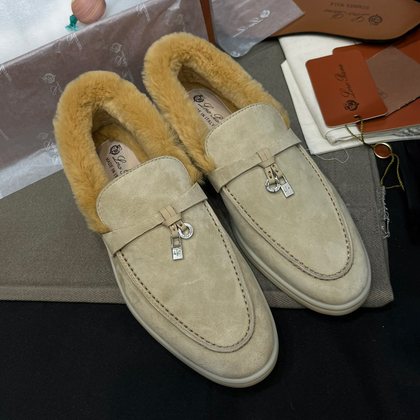 NIGO Loro Piana Women's Summer Charms Walk Moccasin Shoes Spring/Summer/Fall Solid-Color Beaver Fur Round-Toe Loafers Casual Shoes #nigo81598