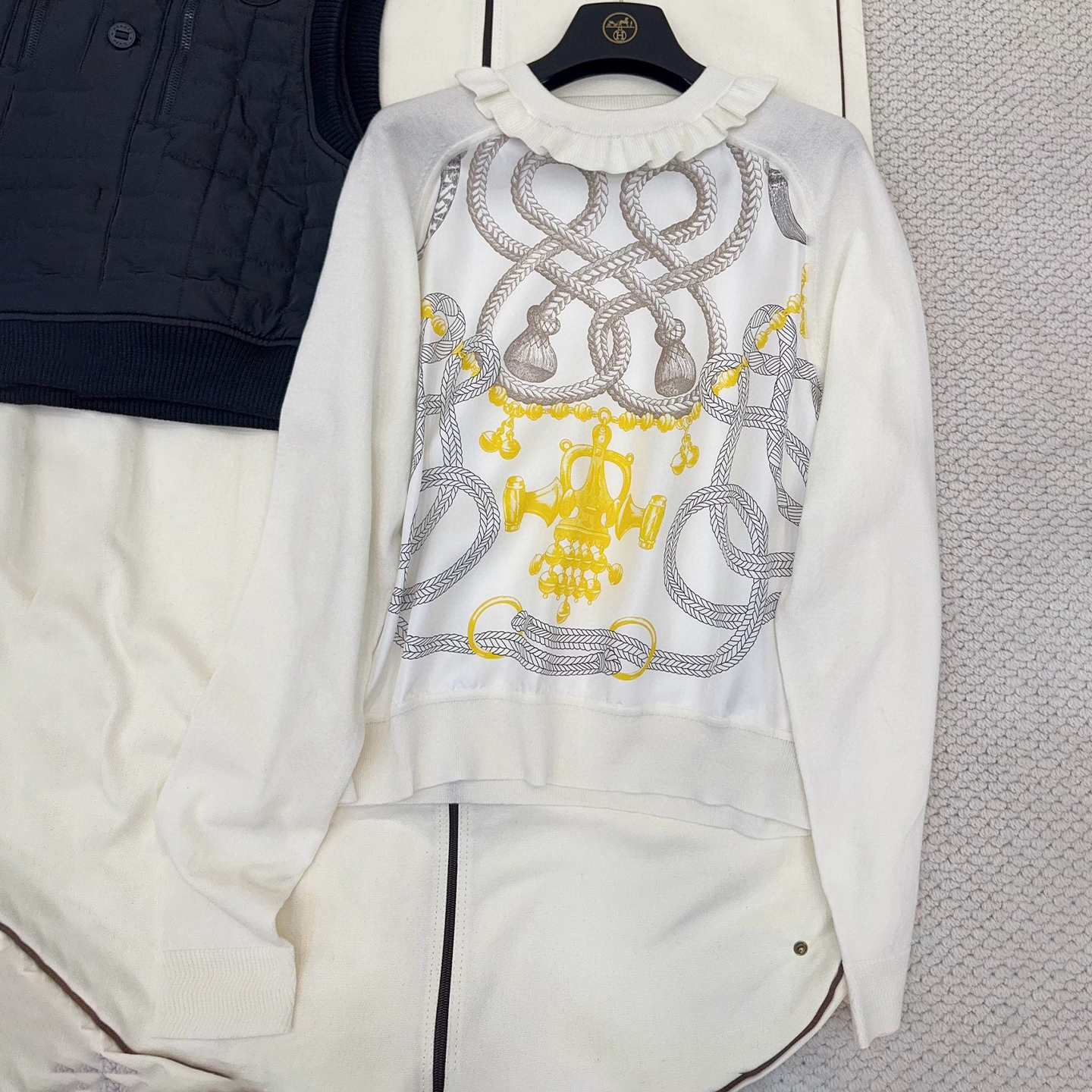 NIGO Hermes Women's Spring/Fall High-Street Printed Silk Patchwork Crew Neck Long Sleeve Solid Color Oversized Knit Sweater Ngvp #nigo2546