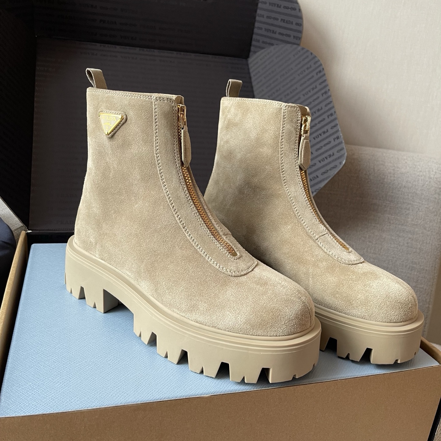 NIGO Prada Women's Fall/winter Fashion Classic Round Toe Slip On Suede Chunky Heel 4.5cm Classic Triangle Logo British Style Vintage Short Boots Shoes #nigo79234