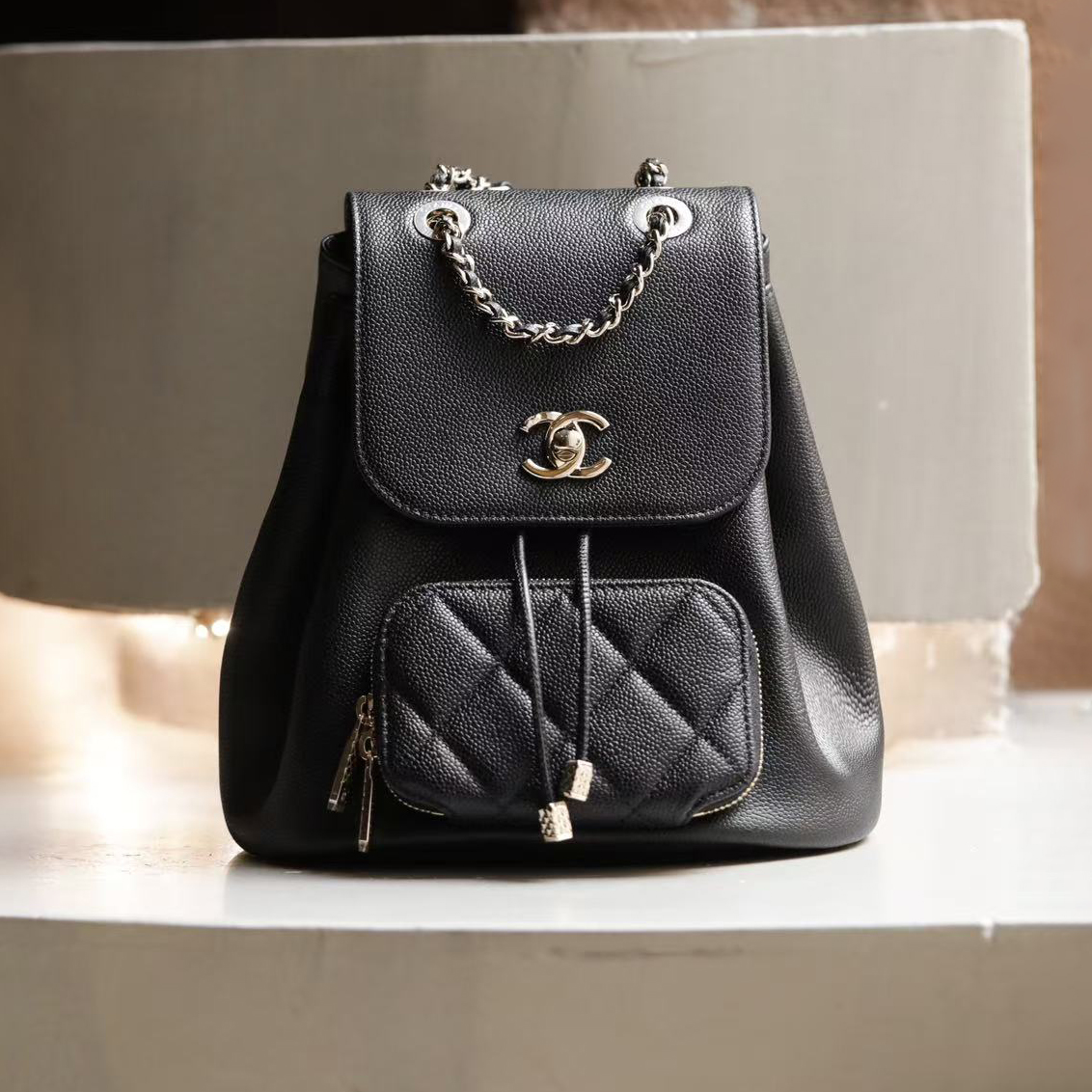 NIGO Chanel Women's Classic Solid Color Vintage Diamond Quilted Leather Zipper Flap Chain Backpack Bag Bags#nigo79235