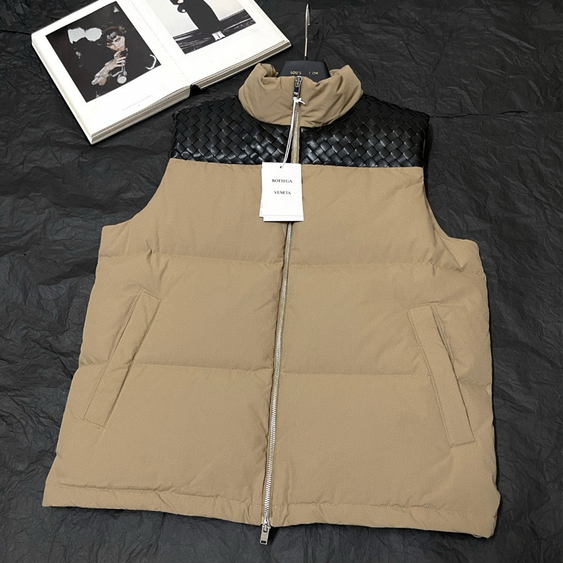 NIGO Bottega Veneta Men's Autumn/winter Frosted Poplin Puffer Gilet Sleeveless Knitted Down Jacket Fashionable Casual Vest Ngvp #nigo2629