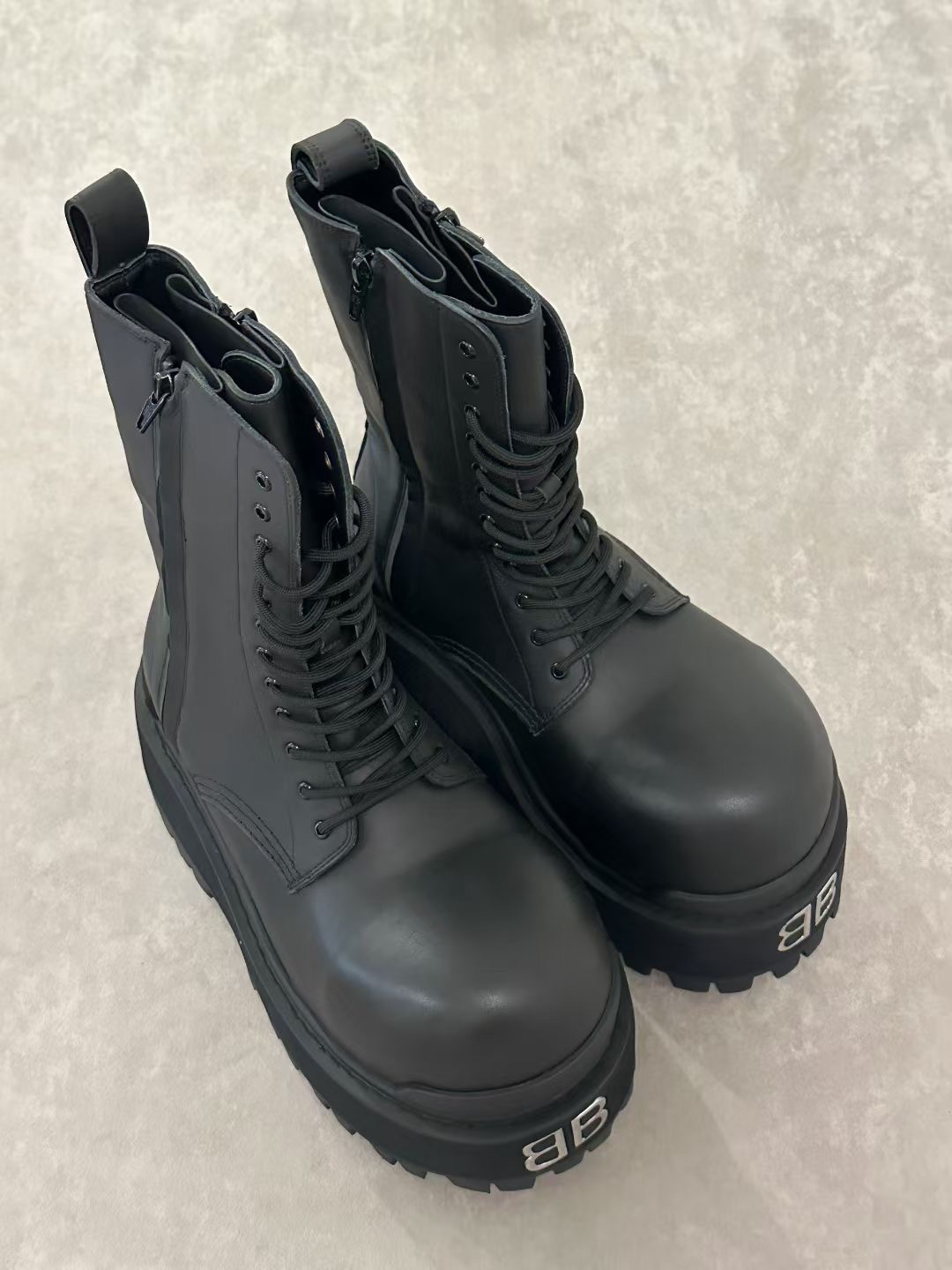 NIGO Balenciaga Men's And Women's Fall/winter Fashion Casual Round Toe Sleeveless Zipper Lace Up Thick Sole Martin Boots Short Boots Shoes #nigo79318