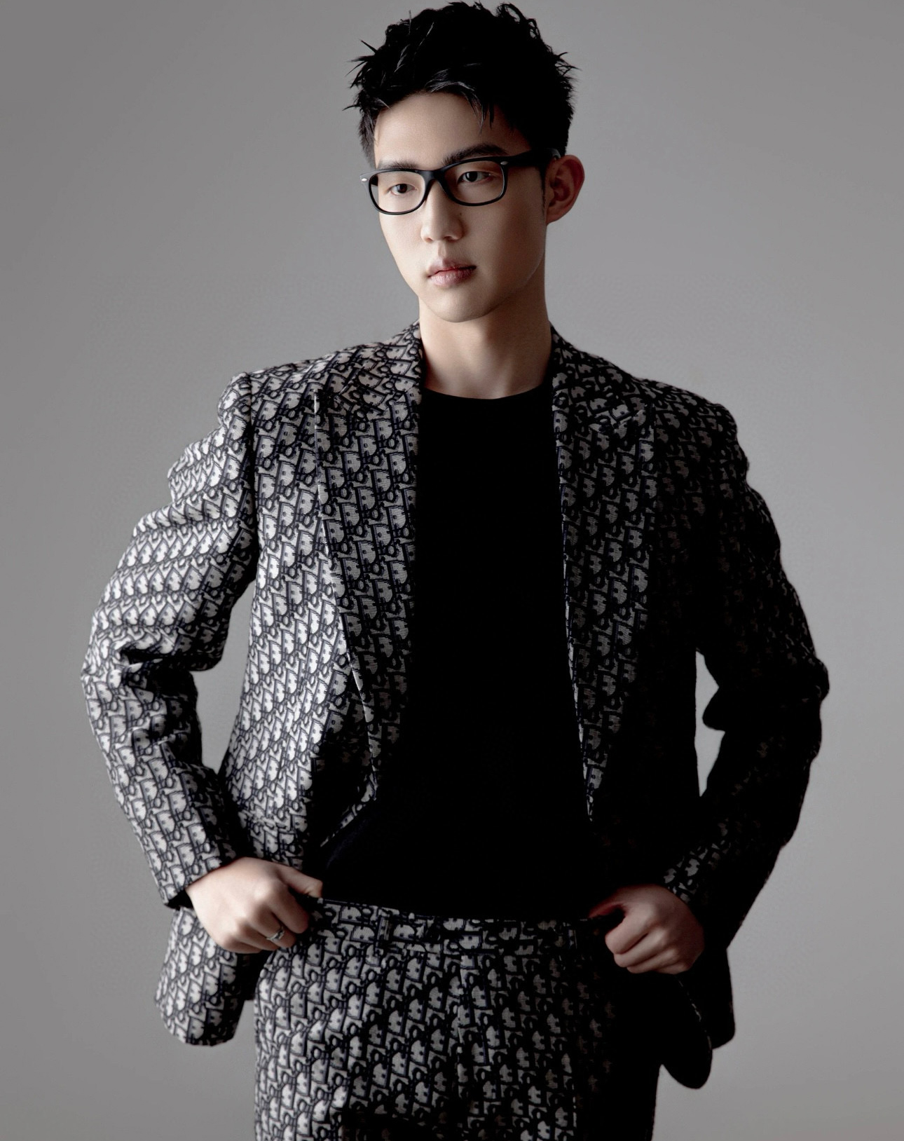 NIGO Dior Men's Fall/Winter Fashion Classic V Neck Single Breasted Jacquard Suit Jacket #nigo79329