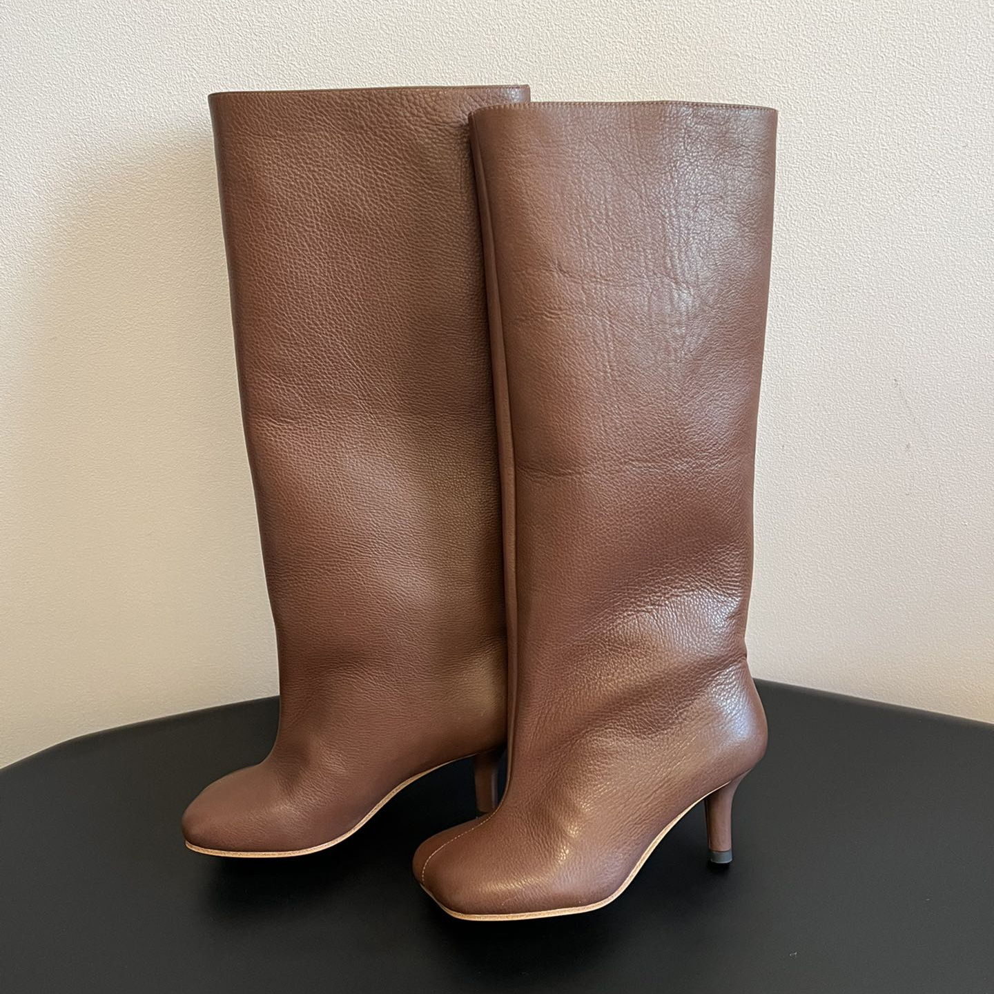 NIGO Maison Margiela Women's Fall/Winter Fashion Classic Leather Square-Toe Sleeve Heeled Long Leather Horseshoe Boots High Boots Shoes#nigo79315