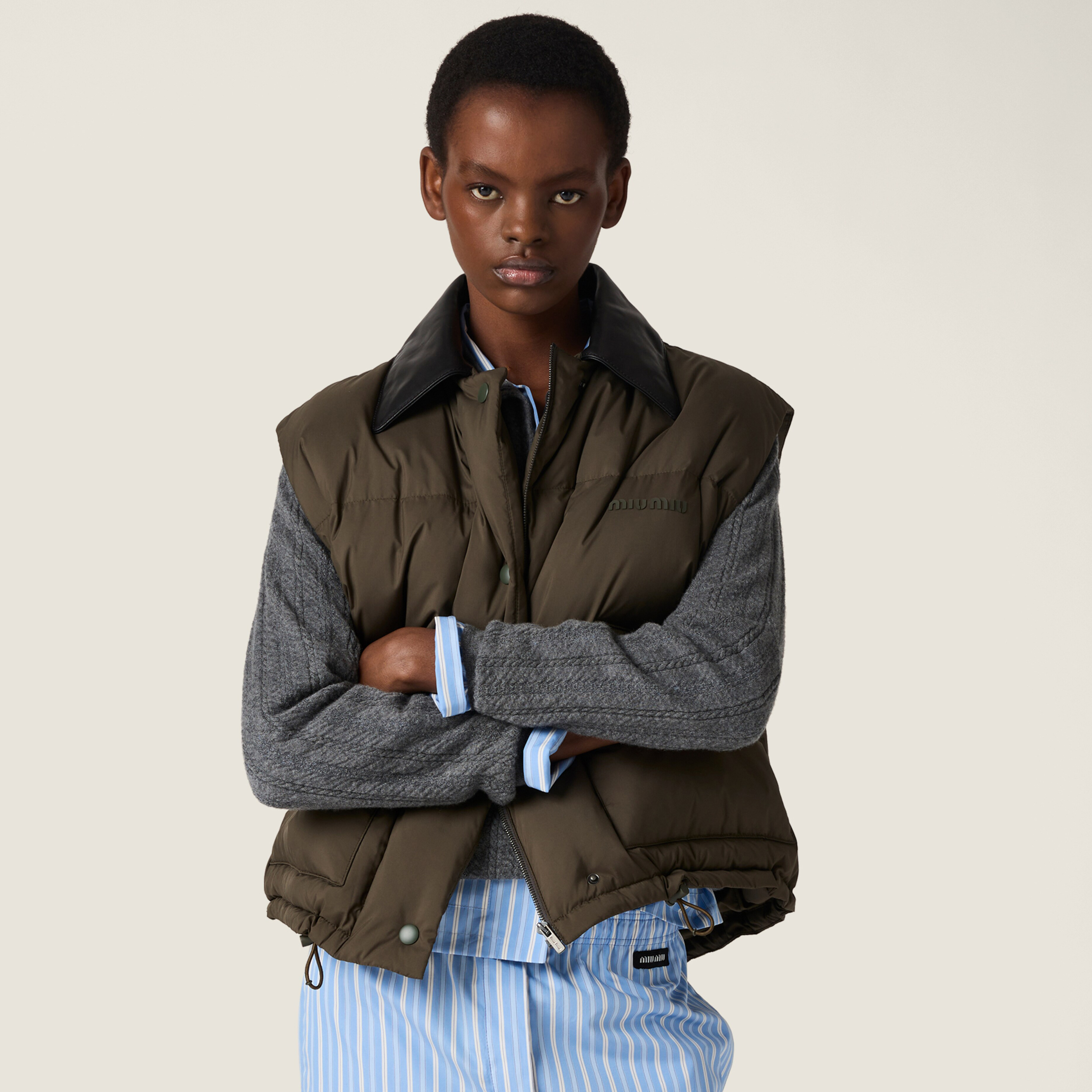 NIGO MiuMiu Women's Fall/Winter Fashion Casual Lapel Single Button Waist Tapered Sleeveless Down Vest #nigo79337