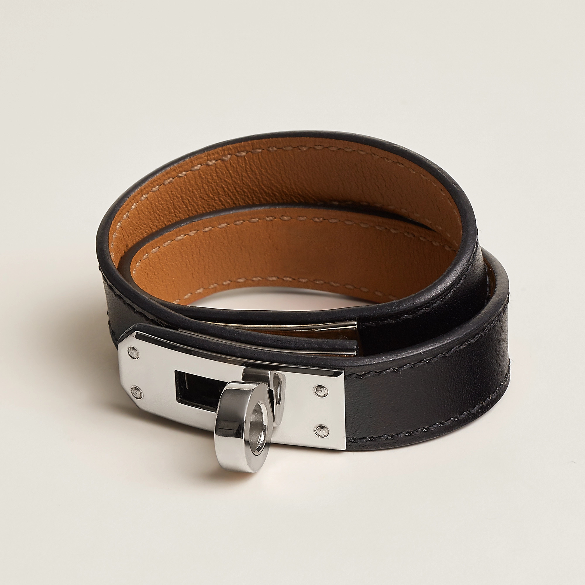 NIGO Hermes Kelly Men's And Women's Fashion Classic Leather Bracelet With Minimalist Silver Clasp Smooth Leather Bracelet Jewelry Accessories #nigo79363