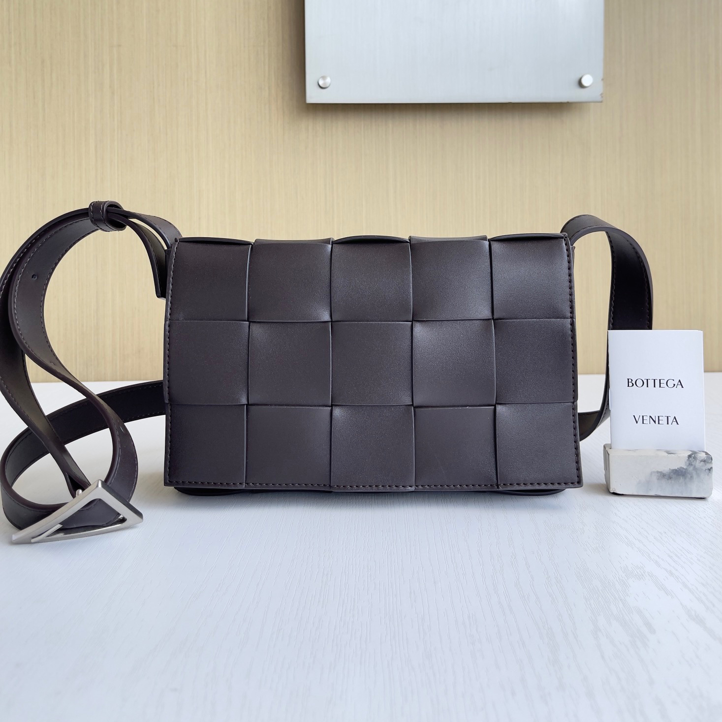 NIGO Bottega Veneta Women's Fashion Classic Two Tone Design Grained Leather Shoulder Bag Crossbody Bag Bags #nigo79397