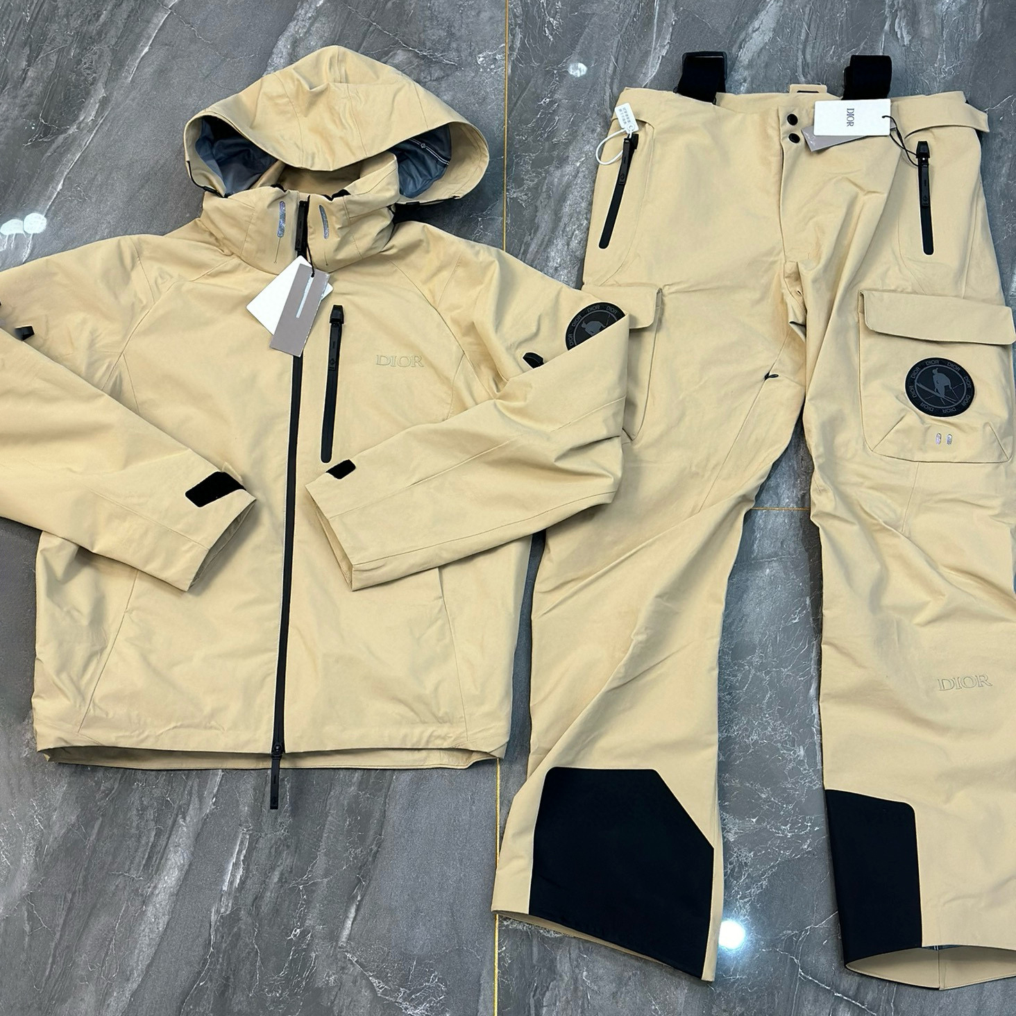 NIGO Dior Men's And Women's Fall/winter Fashion Classic Solid Color Hooded Zipper Windbreaker Jacket Solid Color Casual Suspender Pants Workwear Pants Ski Suit Set #nigo79441