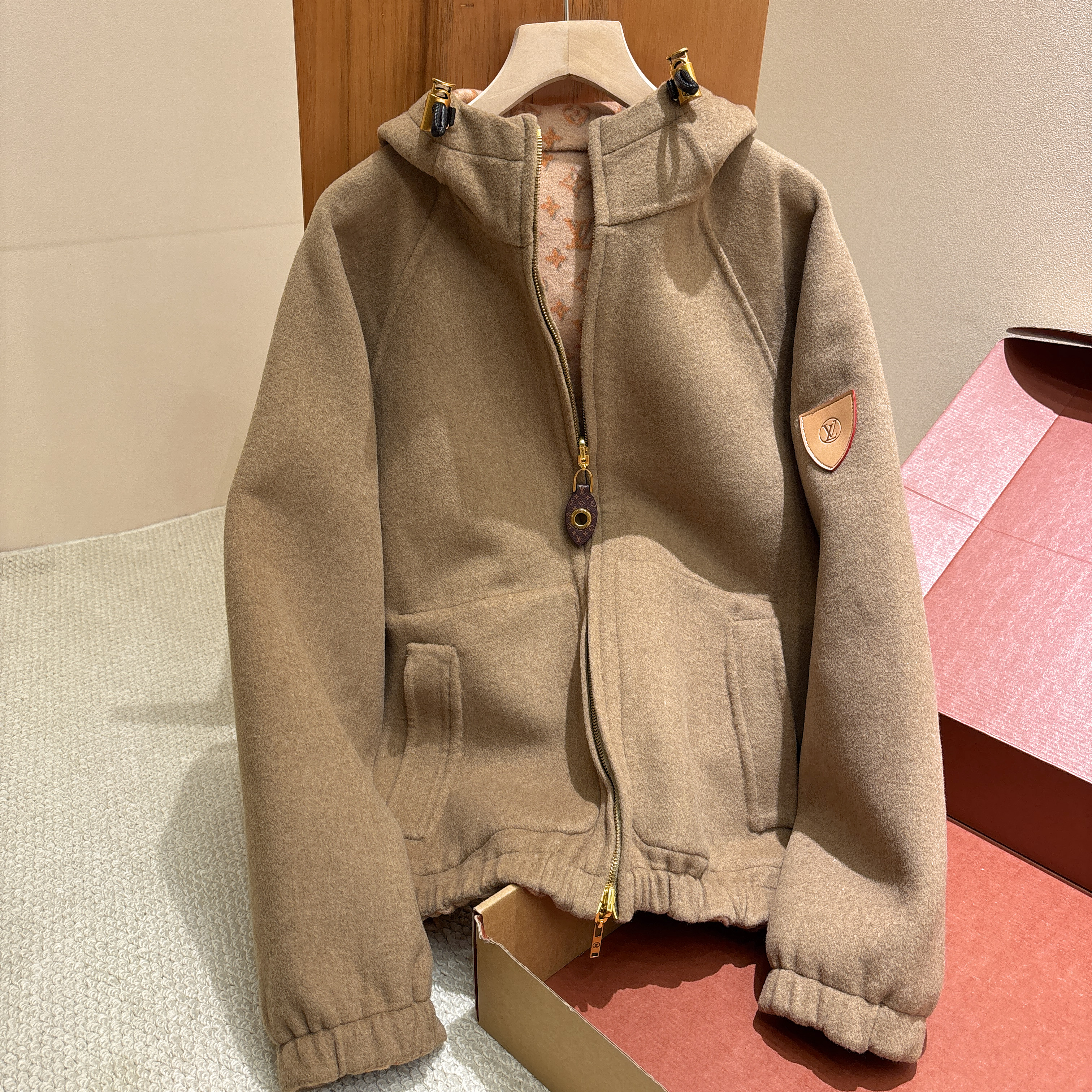 NIGO Louis Vuitton Men's And Women's Fall/winter Fashion Casual Solid Color Hooded Zipper Classic Print Reversible Jacket #nigo79459