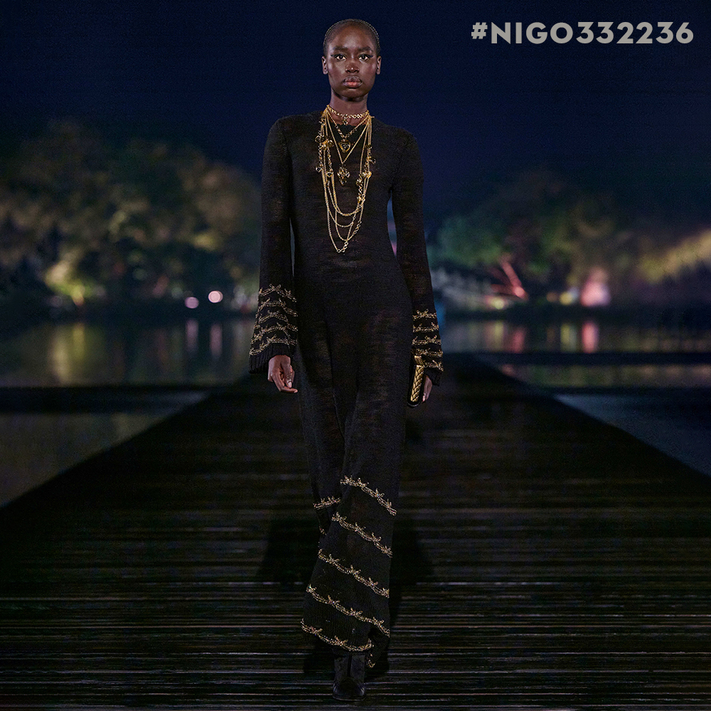 NIGO Chanel 25A Women's Long Dress Embroidered Virgin Wool Black and Gold #nigo332236