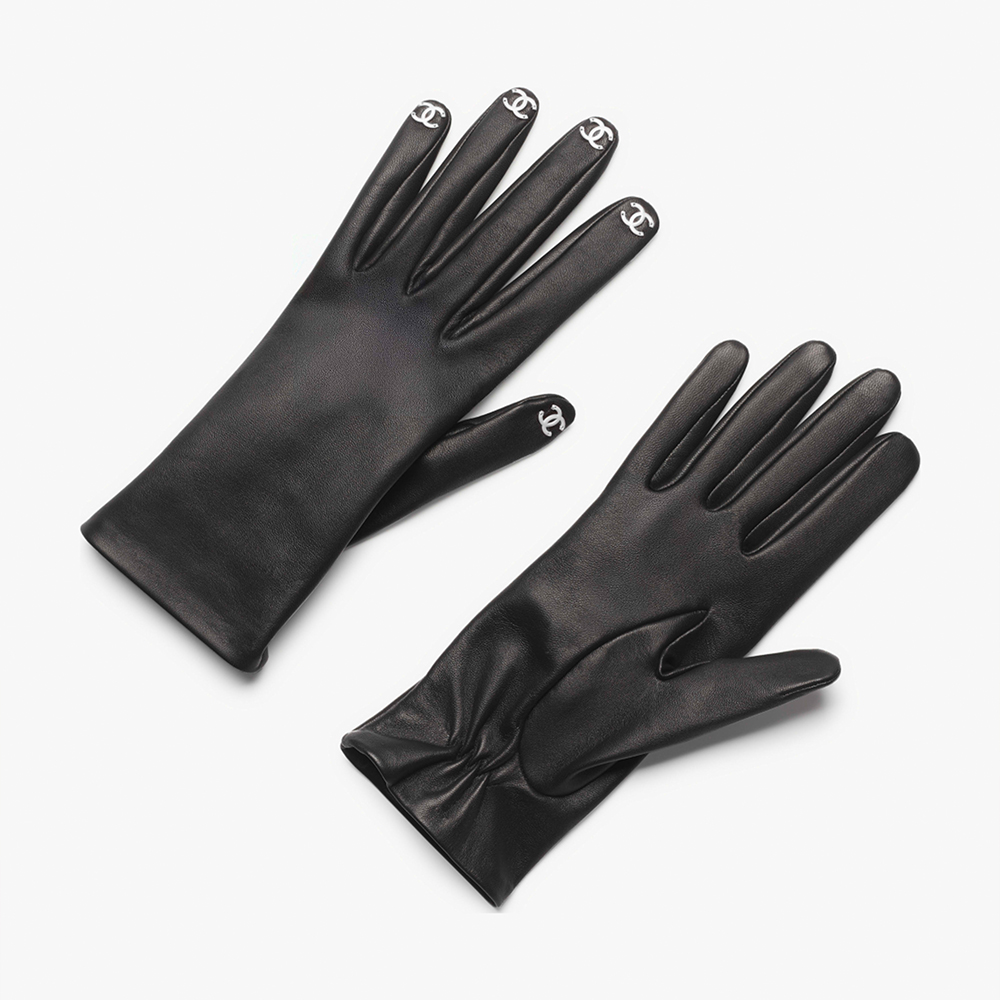 NIGO Chanel 25K Women's and Men's Fall/Winter Gloves Sheepskin Black And White Cycling Gloves #nigo332403