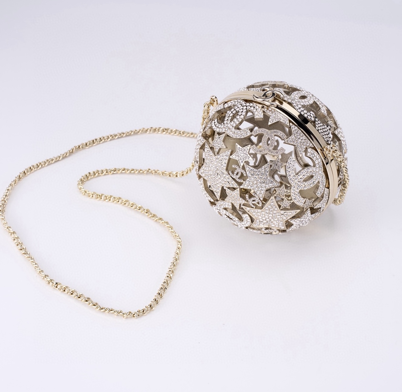 NIGO Chanel Haute Métiers d’art series star hollow spherical evening bag #nigo332742