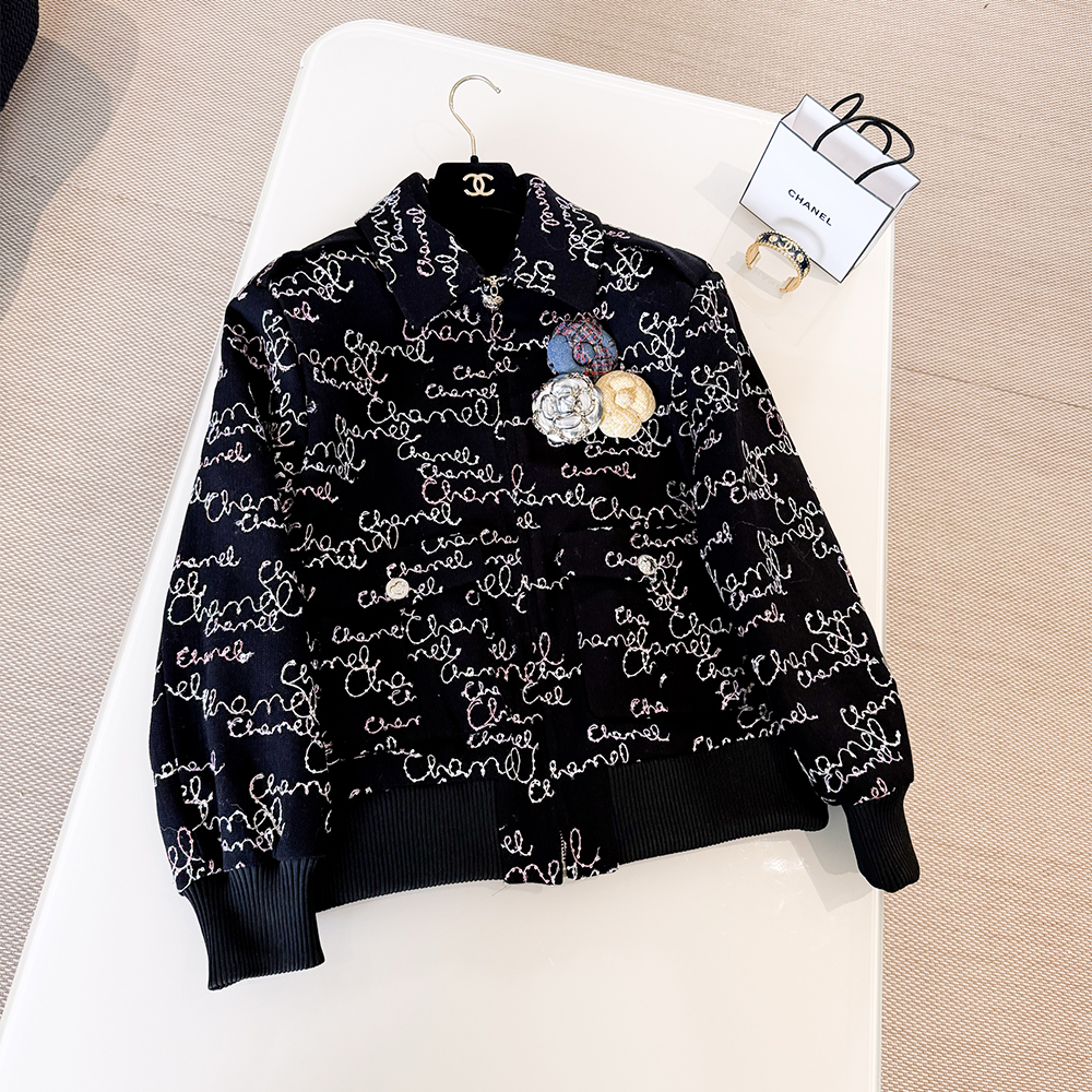 NIGO Chanel 25B Autumn And Winter Lapel Embroidered Wool AllOver Logo Belted Long Sleeved Jacket Casual Shorts Suit #nigo332731