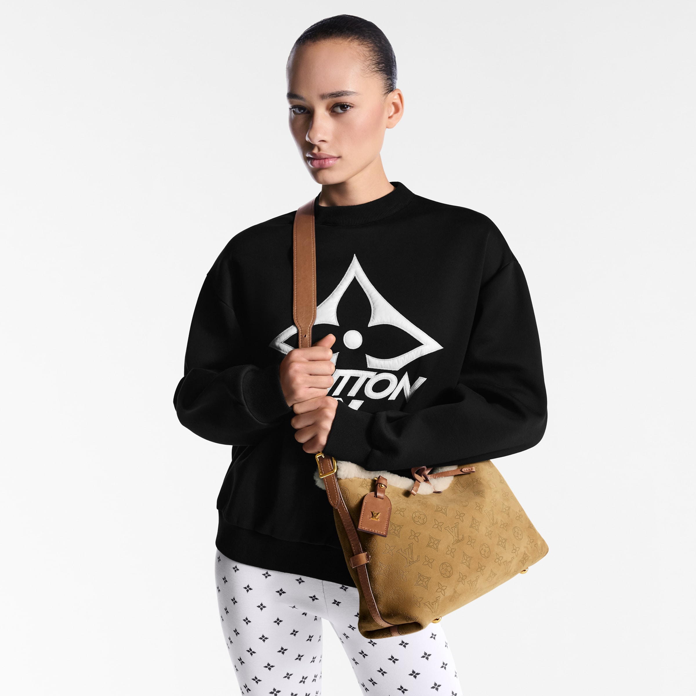 NIGO Louis Vuitton Women's CarryAll PM Mahina Handbags Adjustable Shoulder Strap Lace-up Closure Suede And Wool Trim Hand-held Shoulder Bag #nigo333064